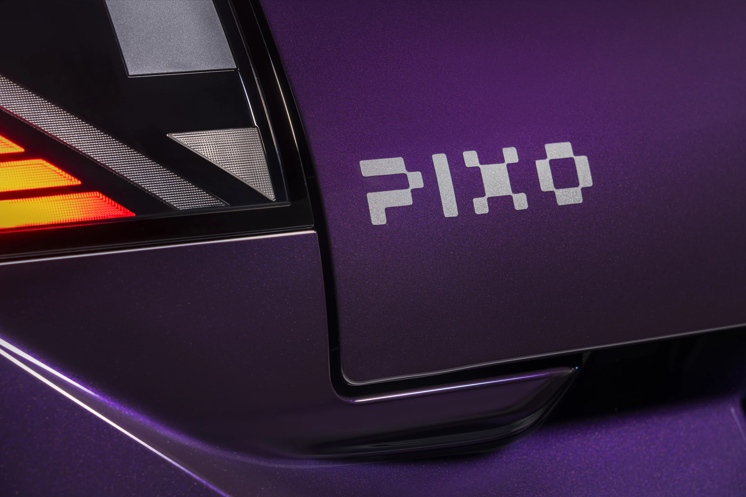 Nissan Pixo close-up details official photo 14