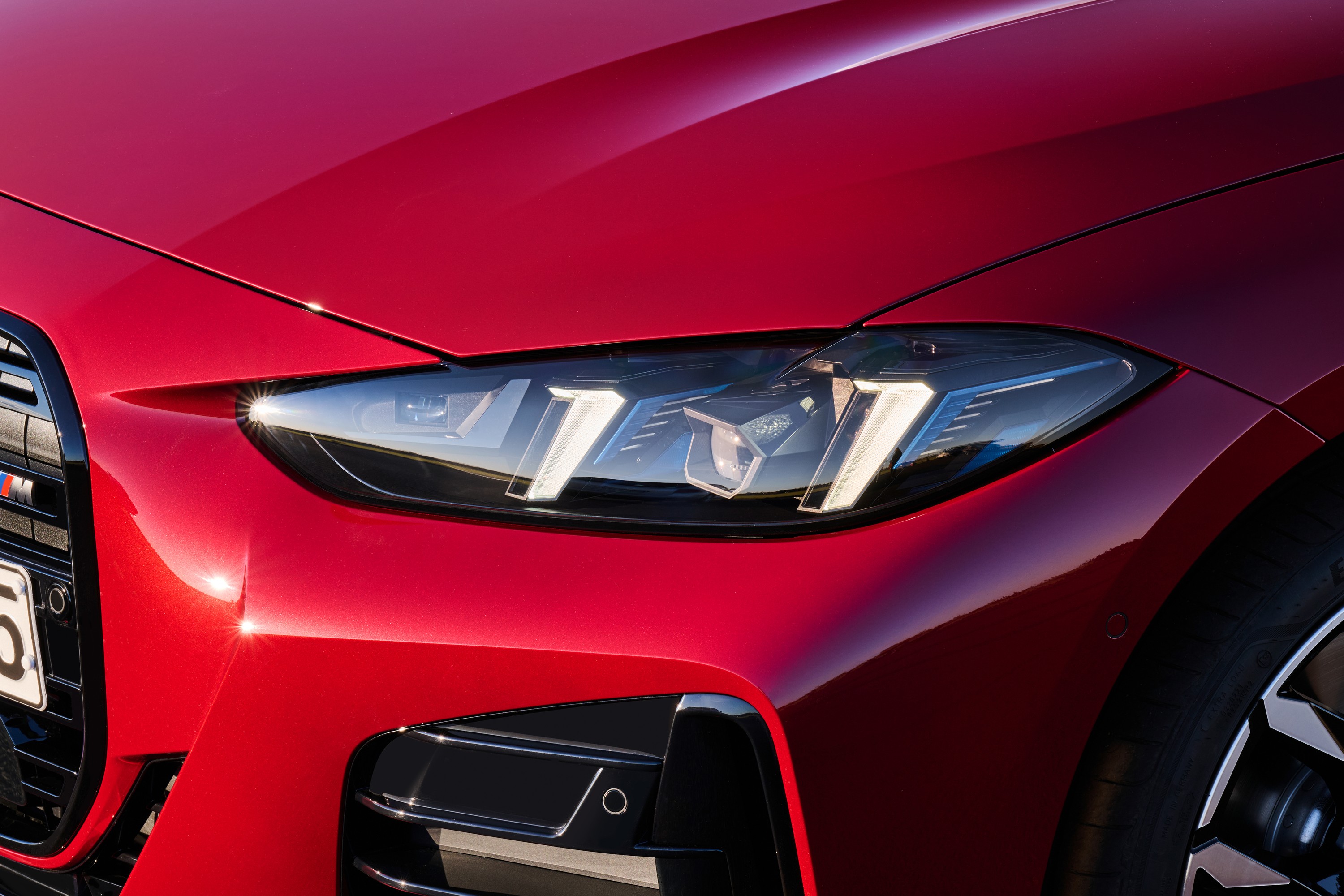 BMW 4 Series exterior P90535830