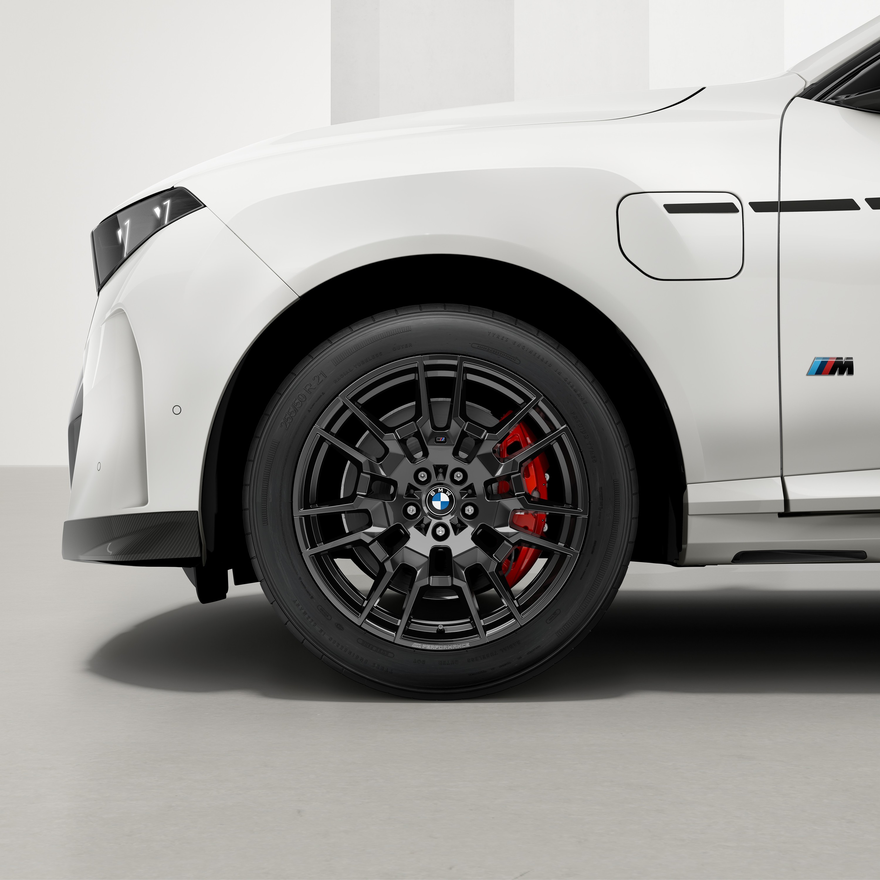 BMW X5 exterior P90654140