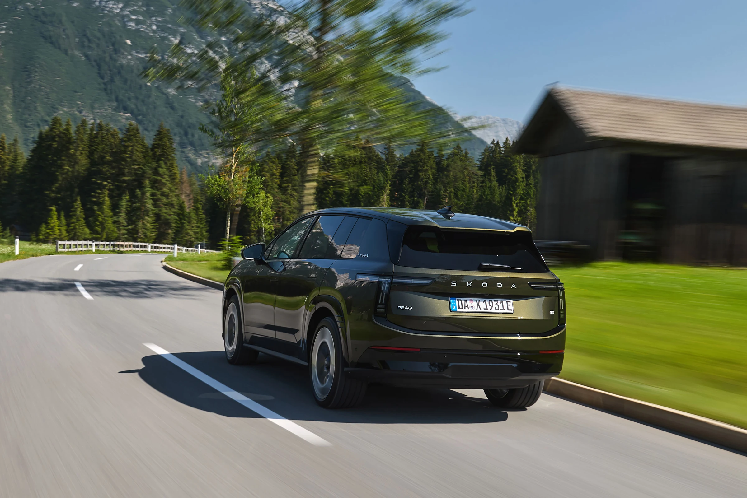 Skoda Peaq exterior official photo 105