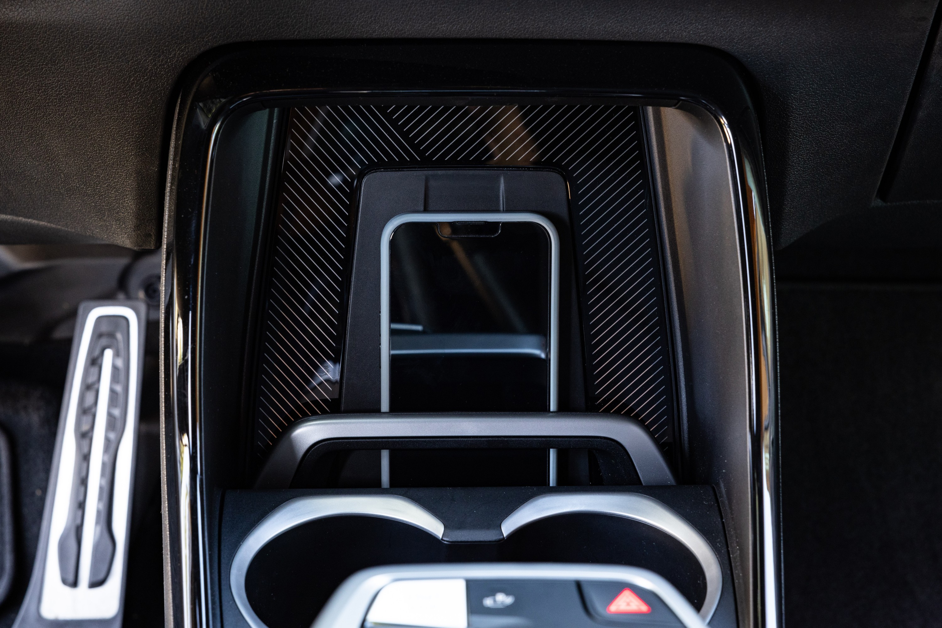 BMW iX2 interior P90540084