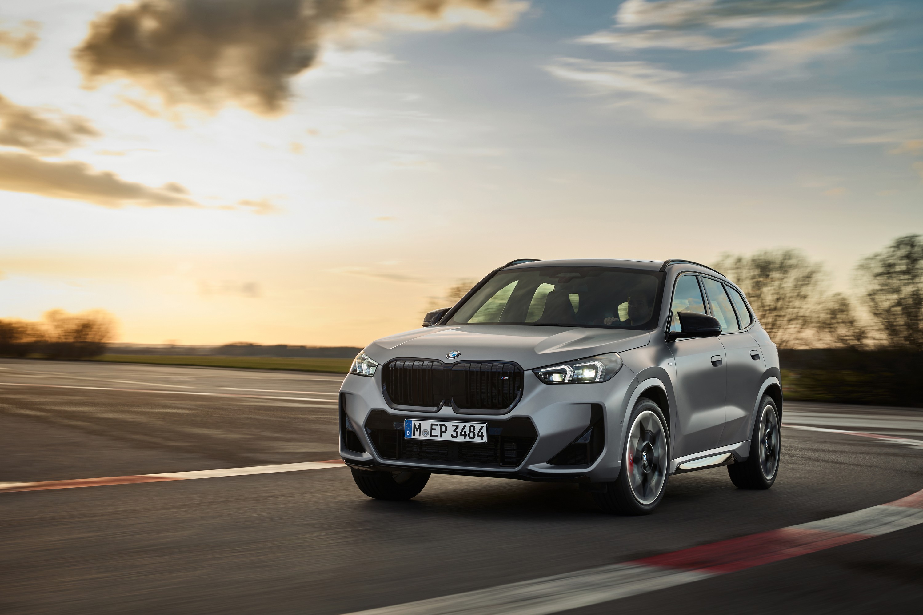 BMW X1 exterior P90509761