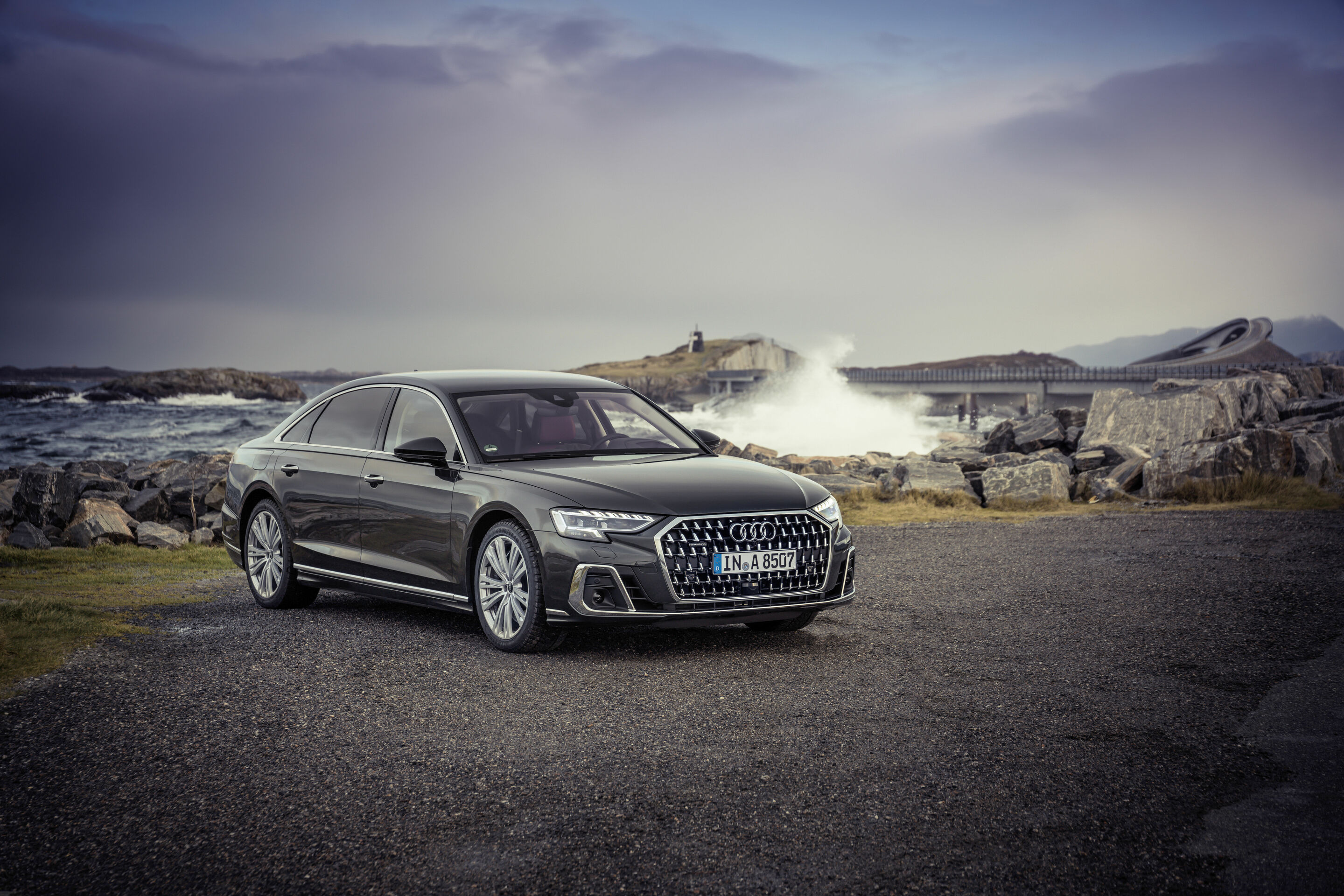 Audi A8 L interior and cockpit A218453