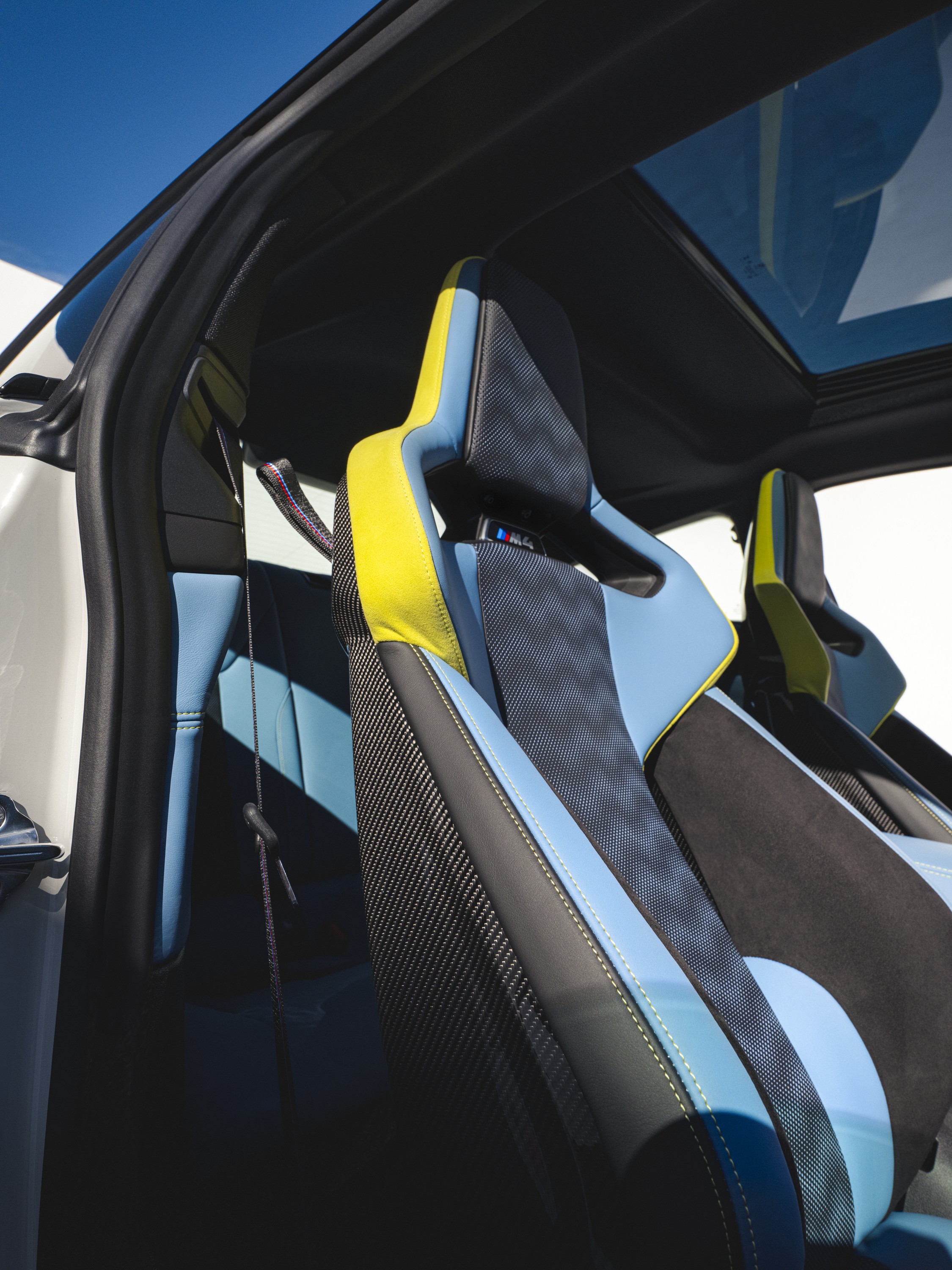 BMW M4 exterior P90536846