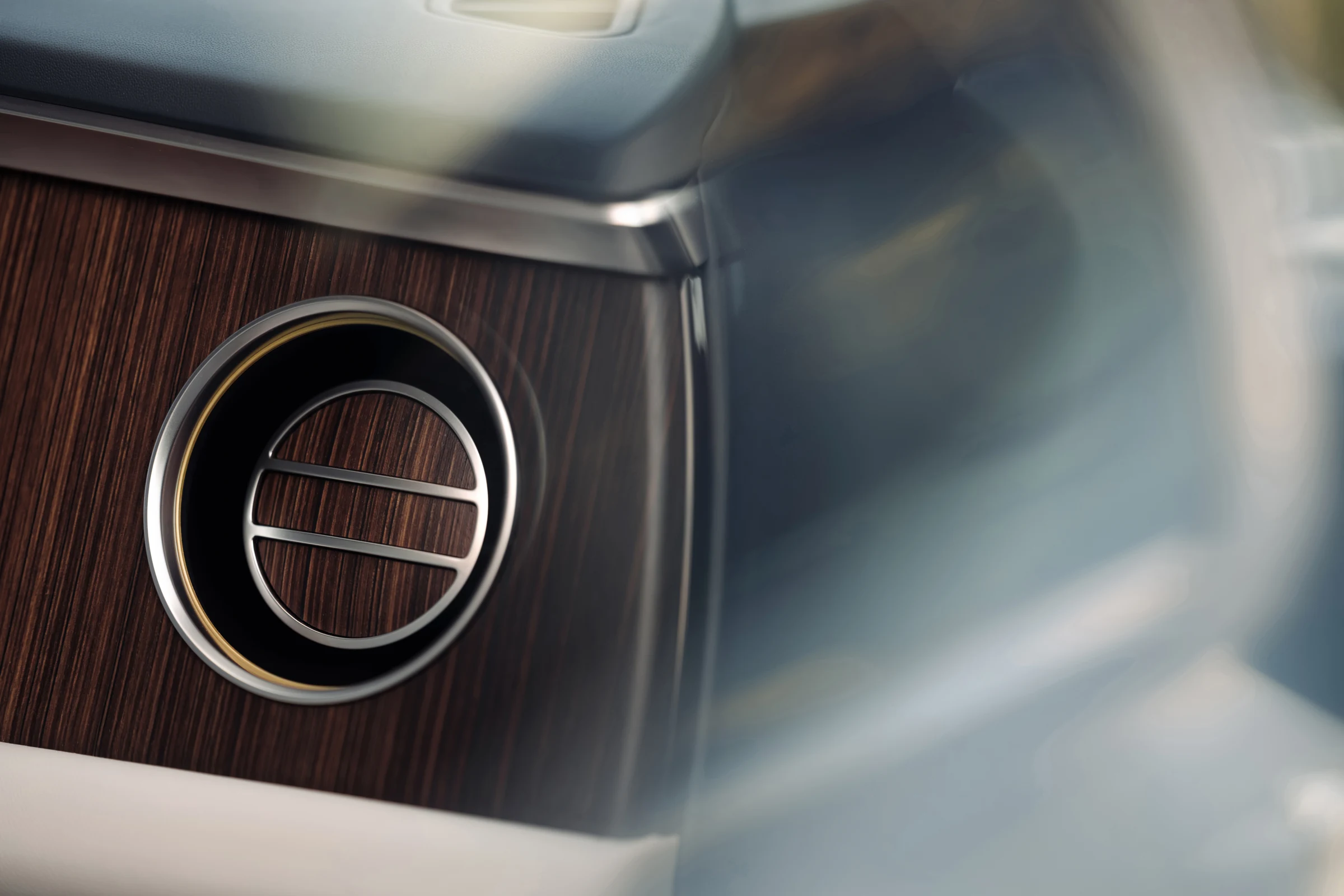Bentley Torcal interior official photo 13