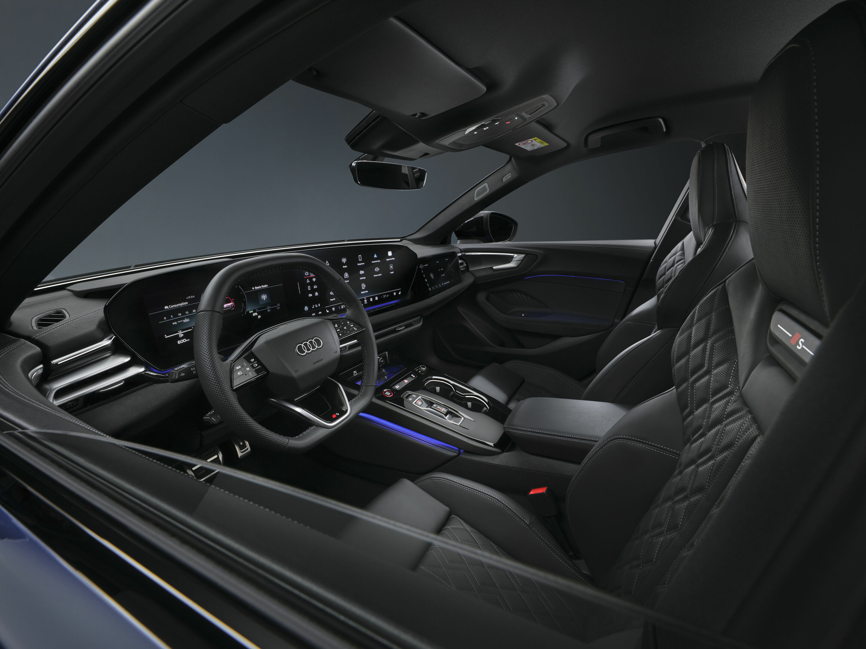Audi S5 Sedan interior and cockpit A243049