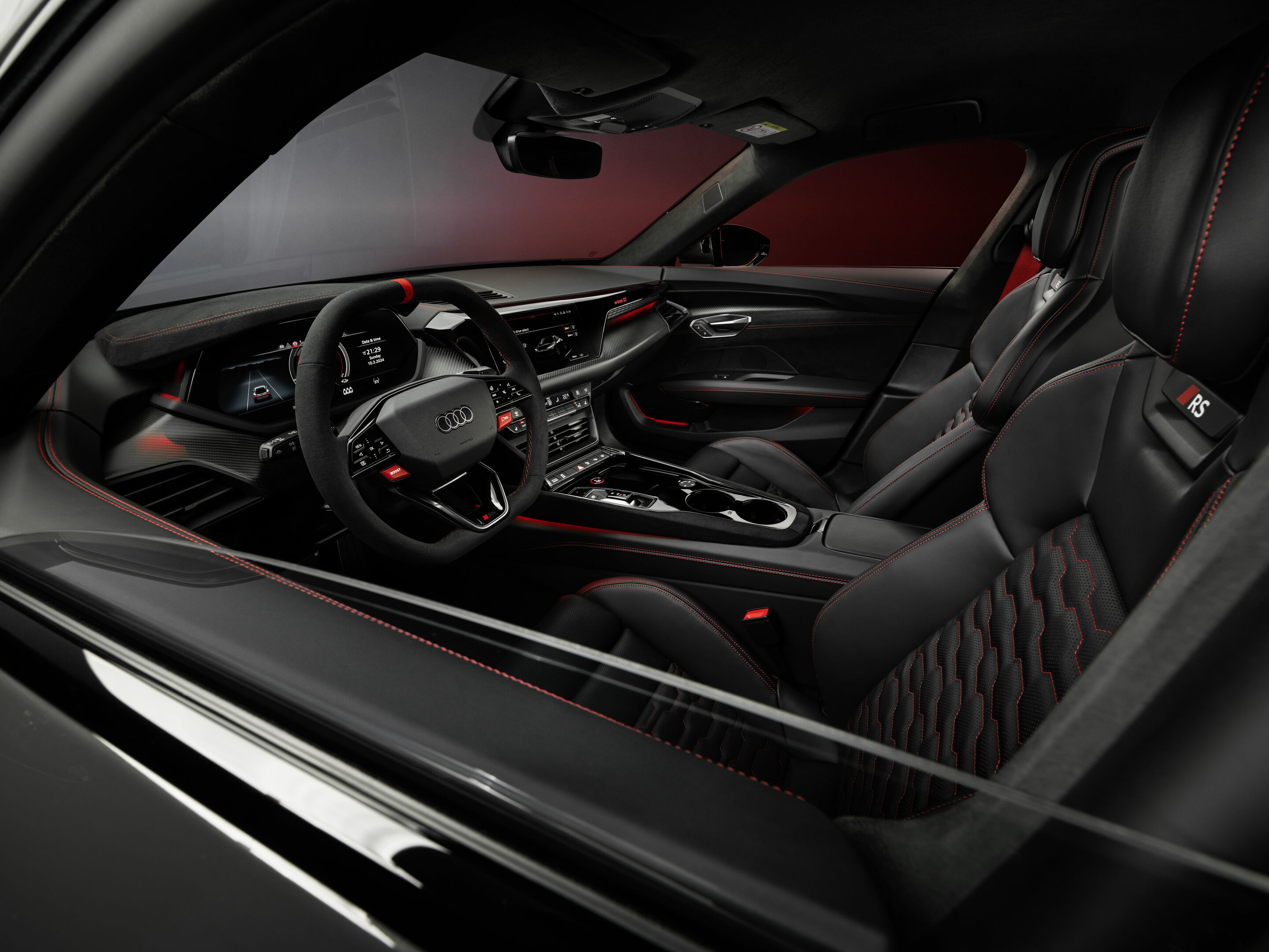 Audi RS e-tron GT interior and cockpit A242580