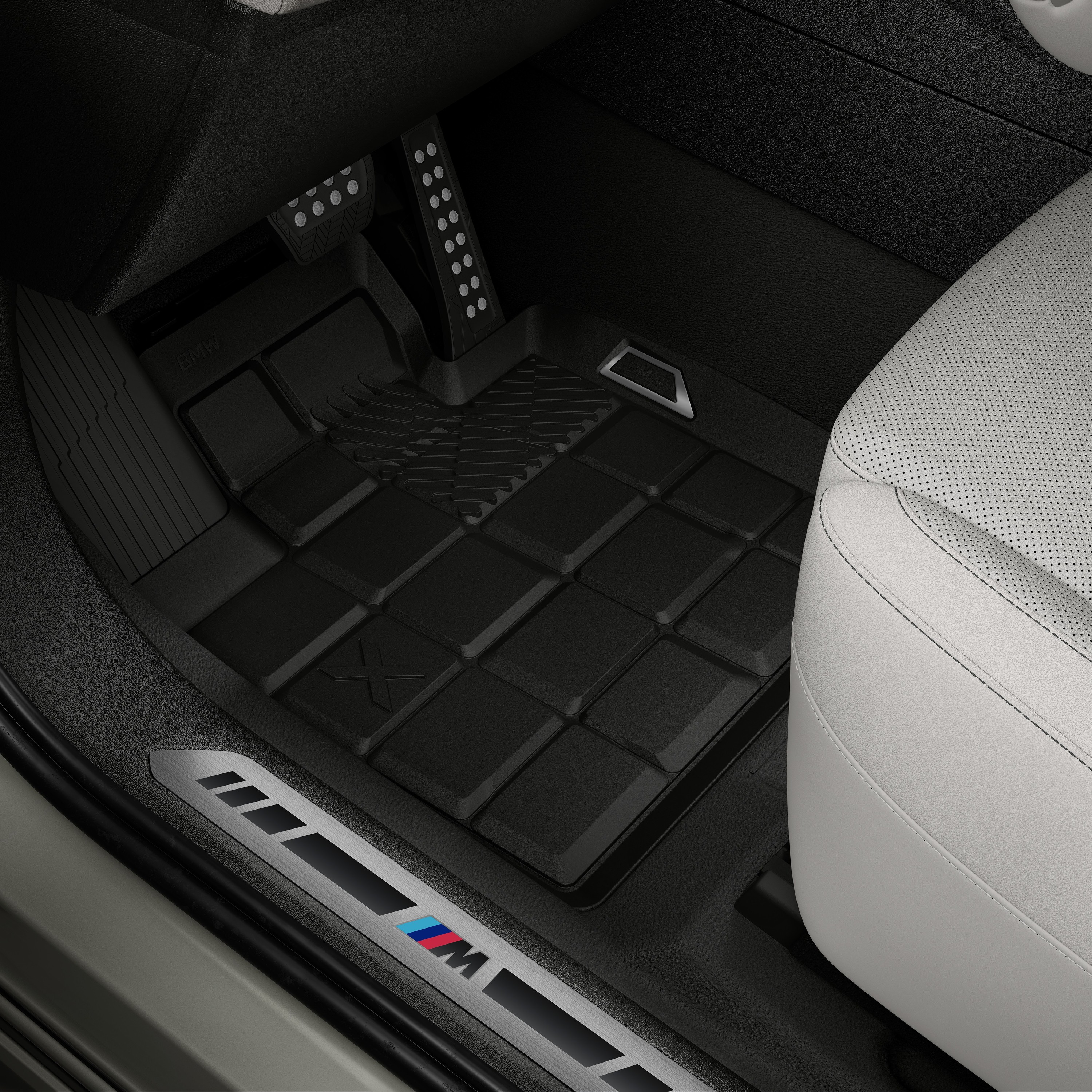 BMW iX driving P90654127