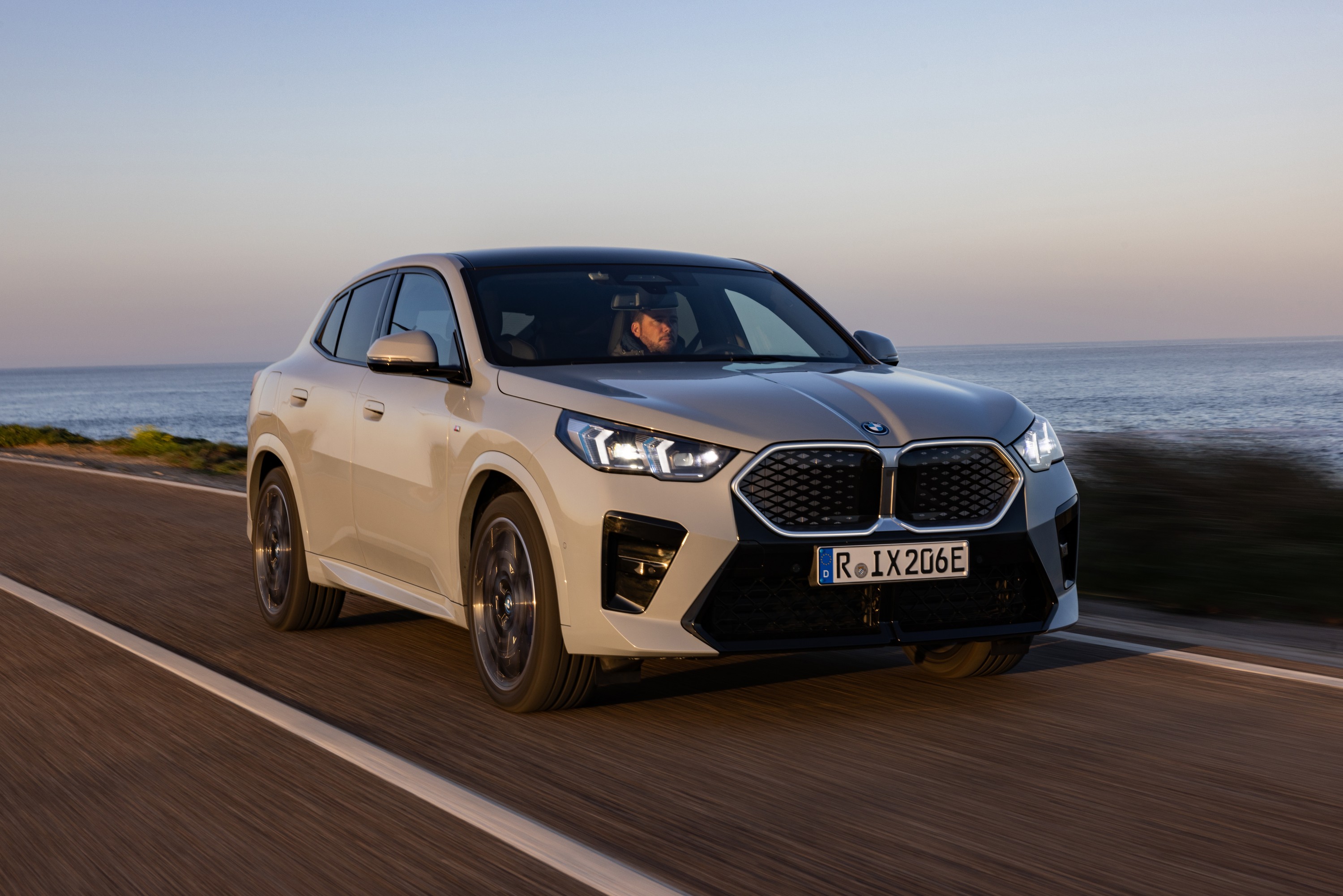 BMW iX2 driving P90540057
