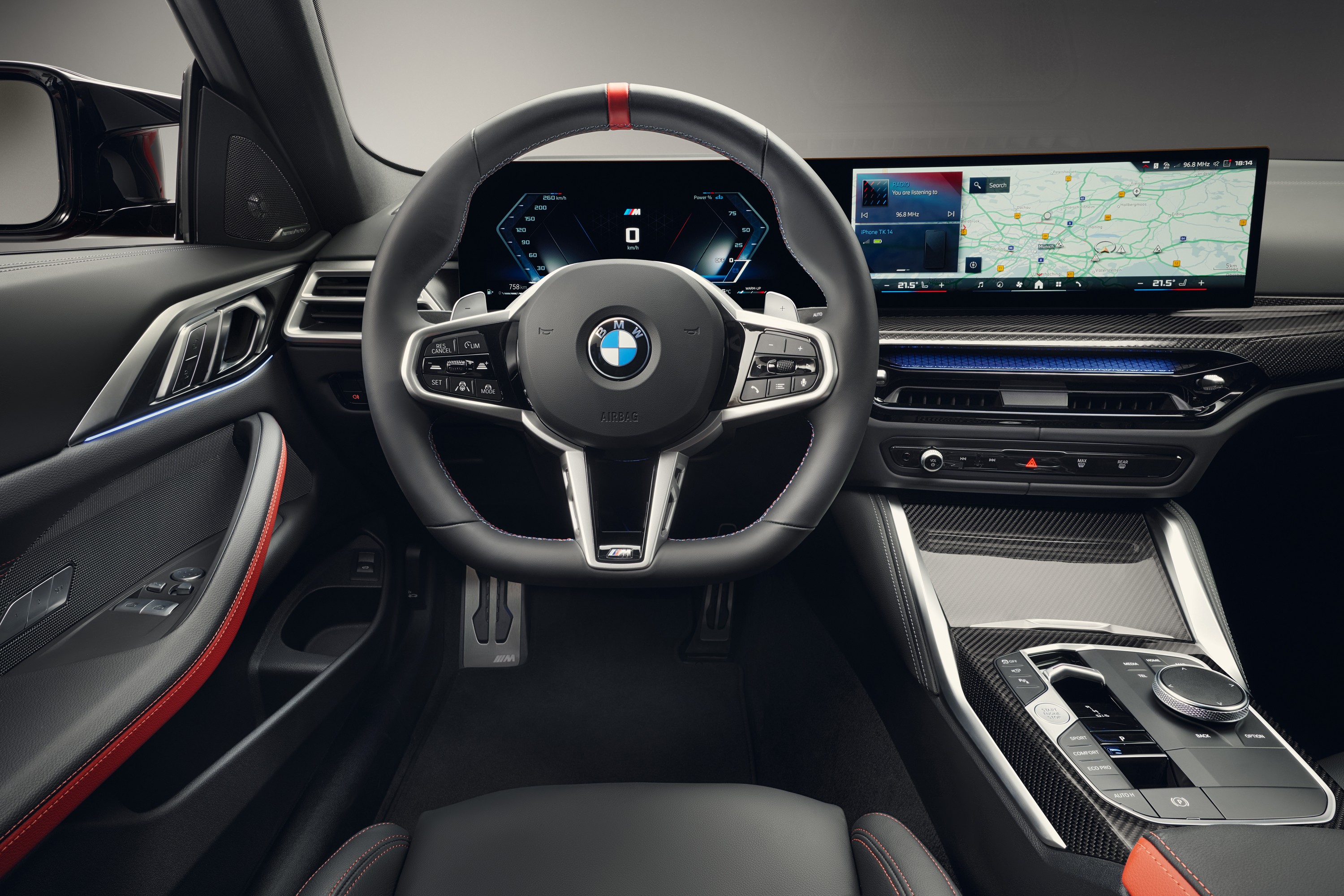 BMW 4 Series interior P90535792