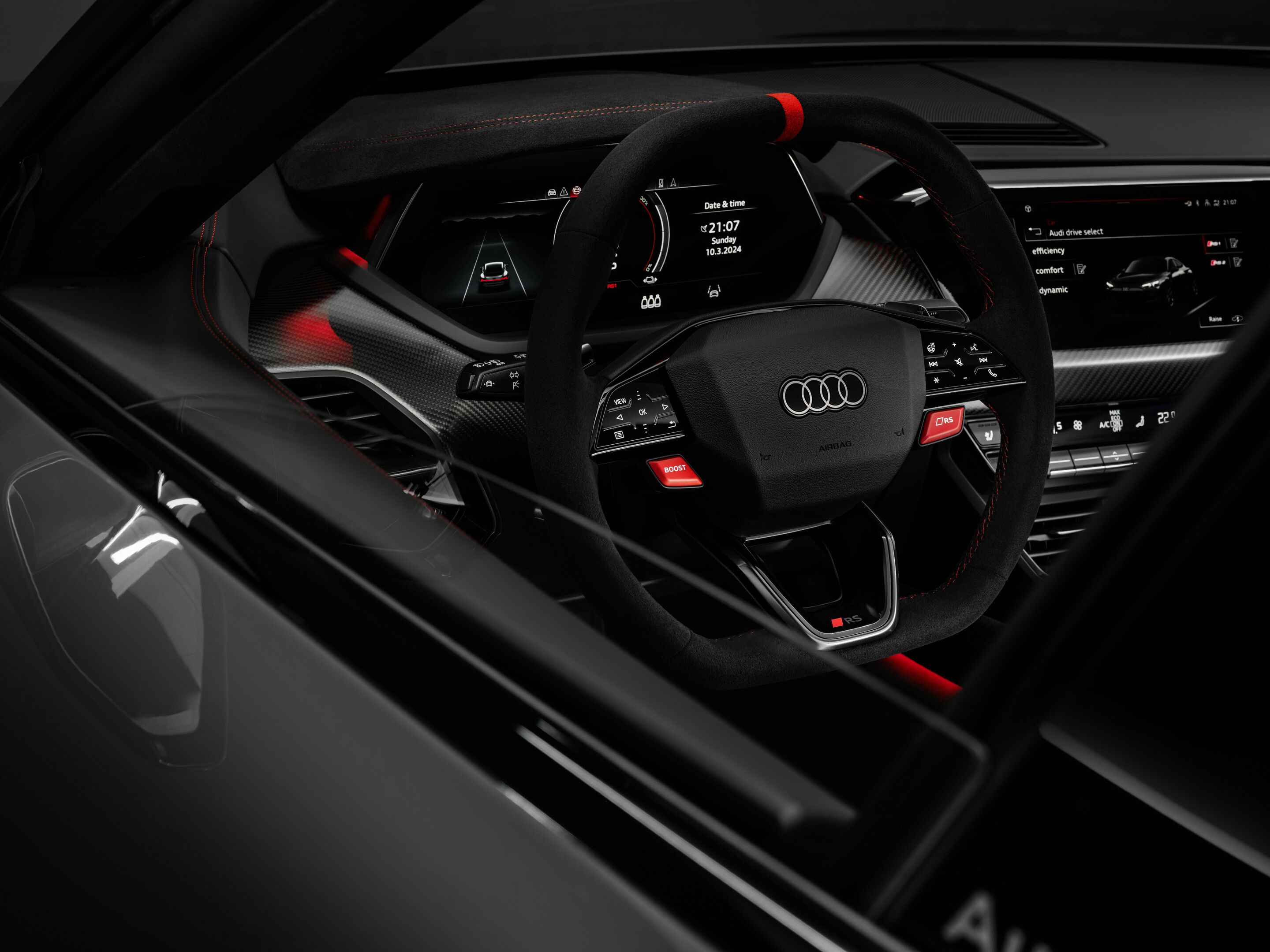 Audi RS e-tron GT interior and cockpit A242578