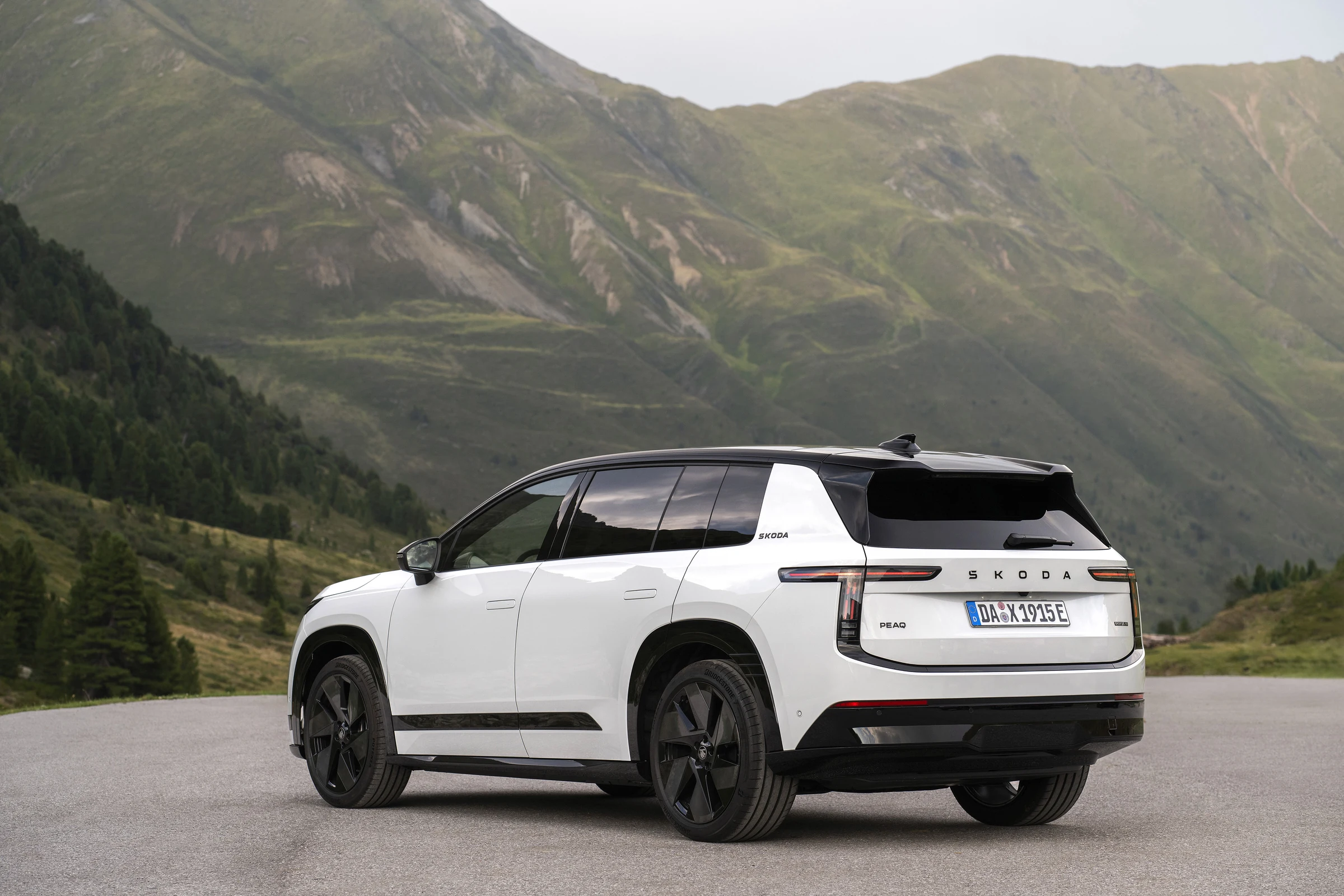 Skoda Peaq exterior official photo 64