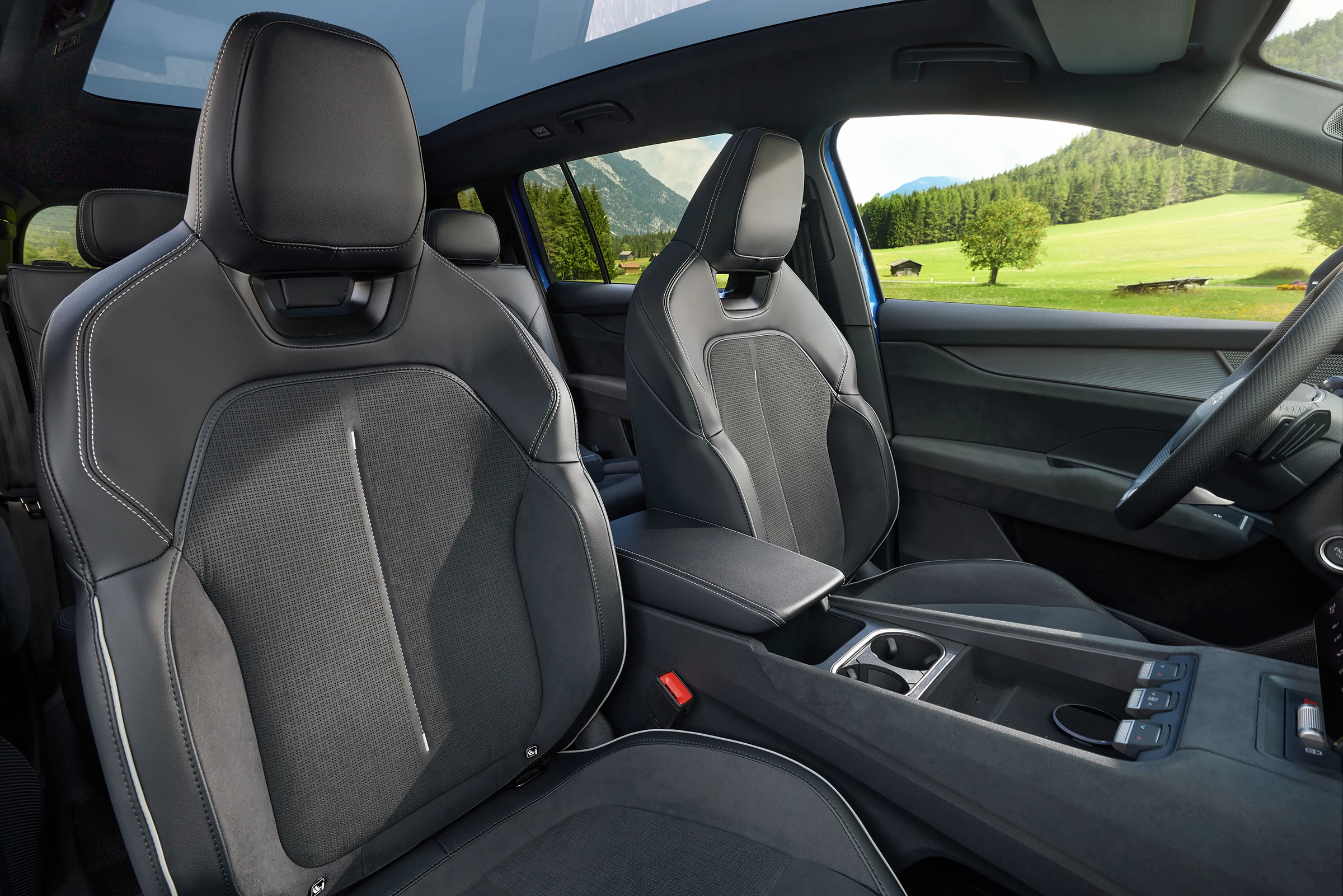 Skoda Peaq interior official photo 29