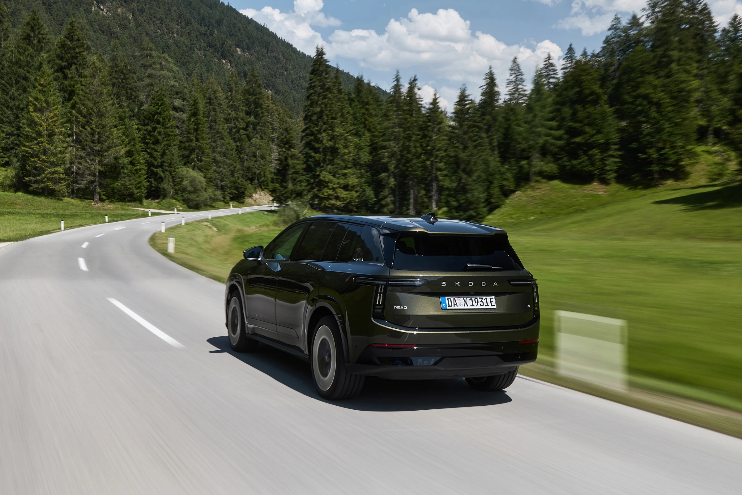 Skoda Peaq exterior official photo 112