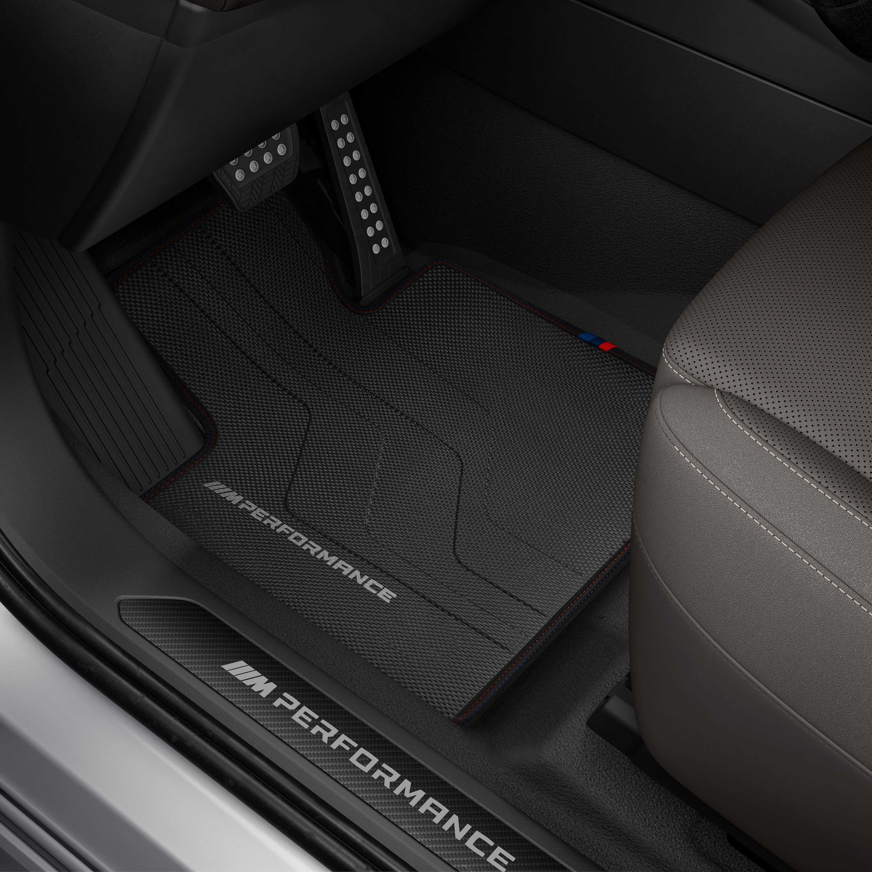 BMW X5 driving P90654142