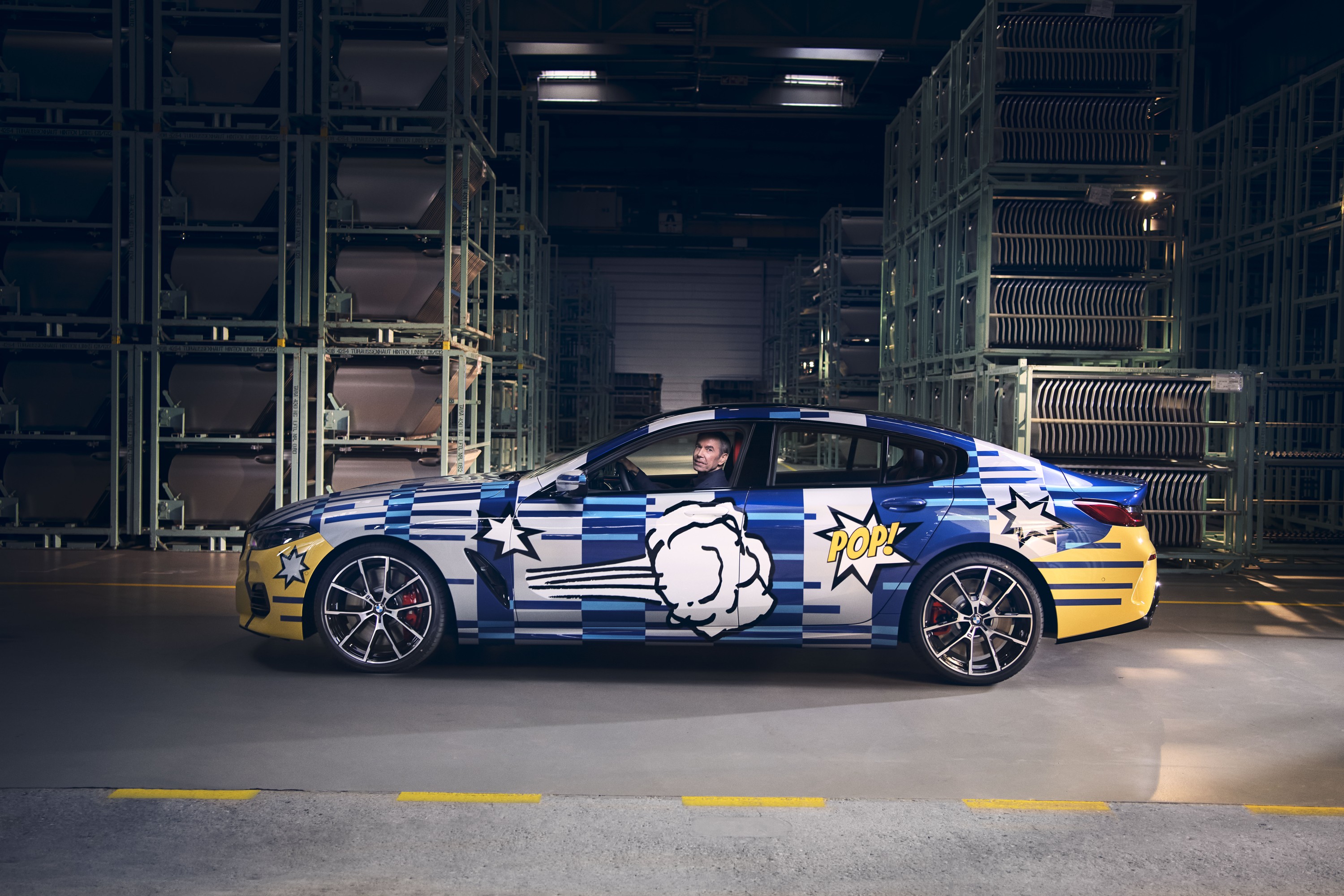 BMW M850i exterior P90449955