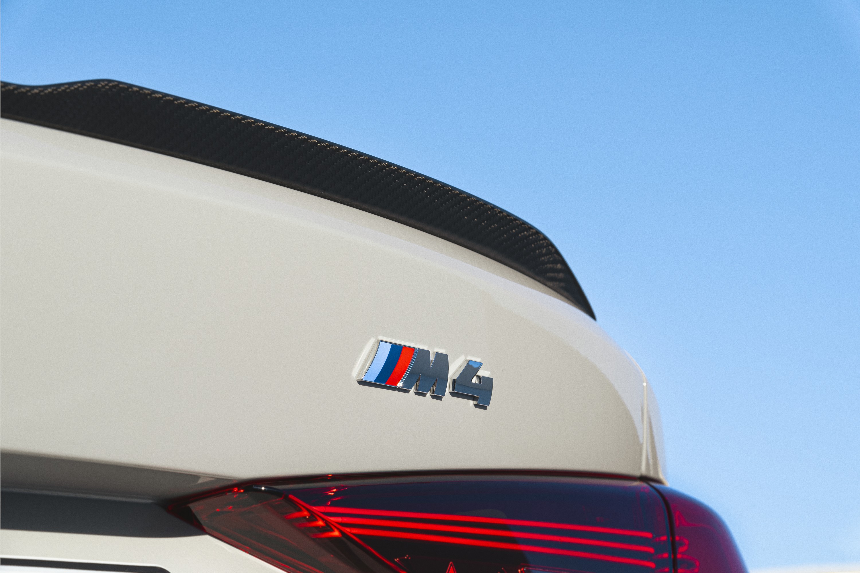 BMW M4 exterior P90536859