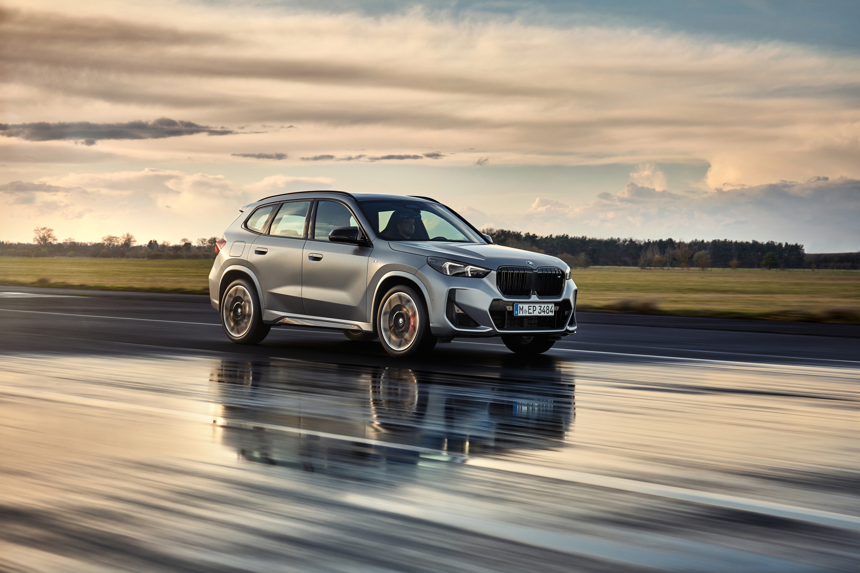BMW X1 exterior P90509755