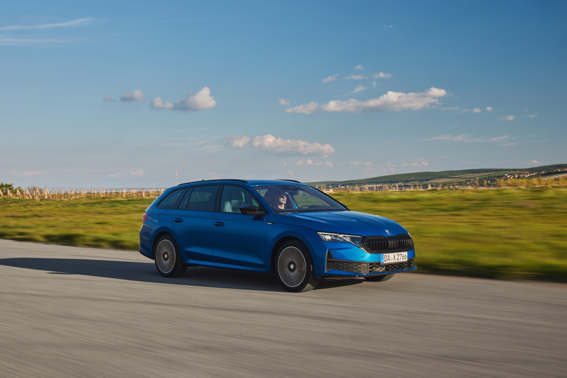 Škoda Octavia powertrains official photo