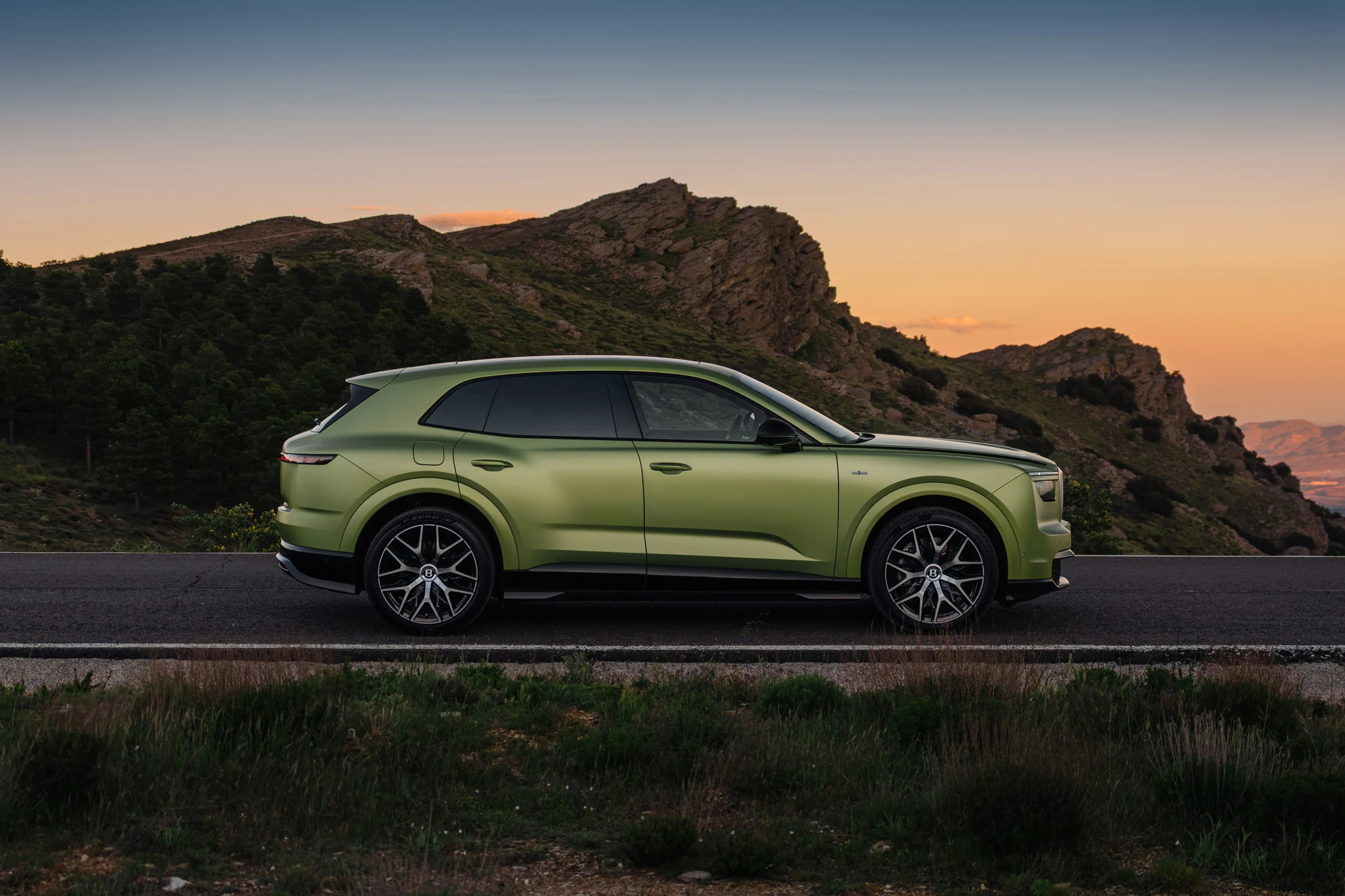 Bentley Torcal exterior official photo 24