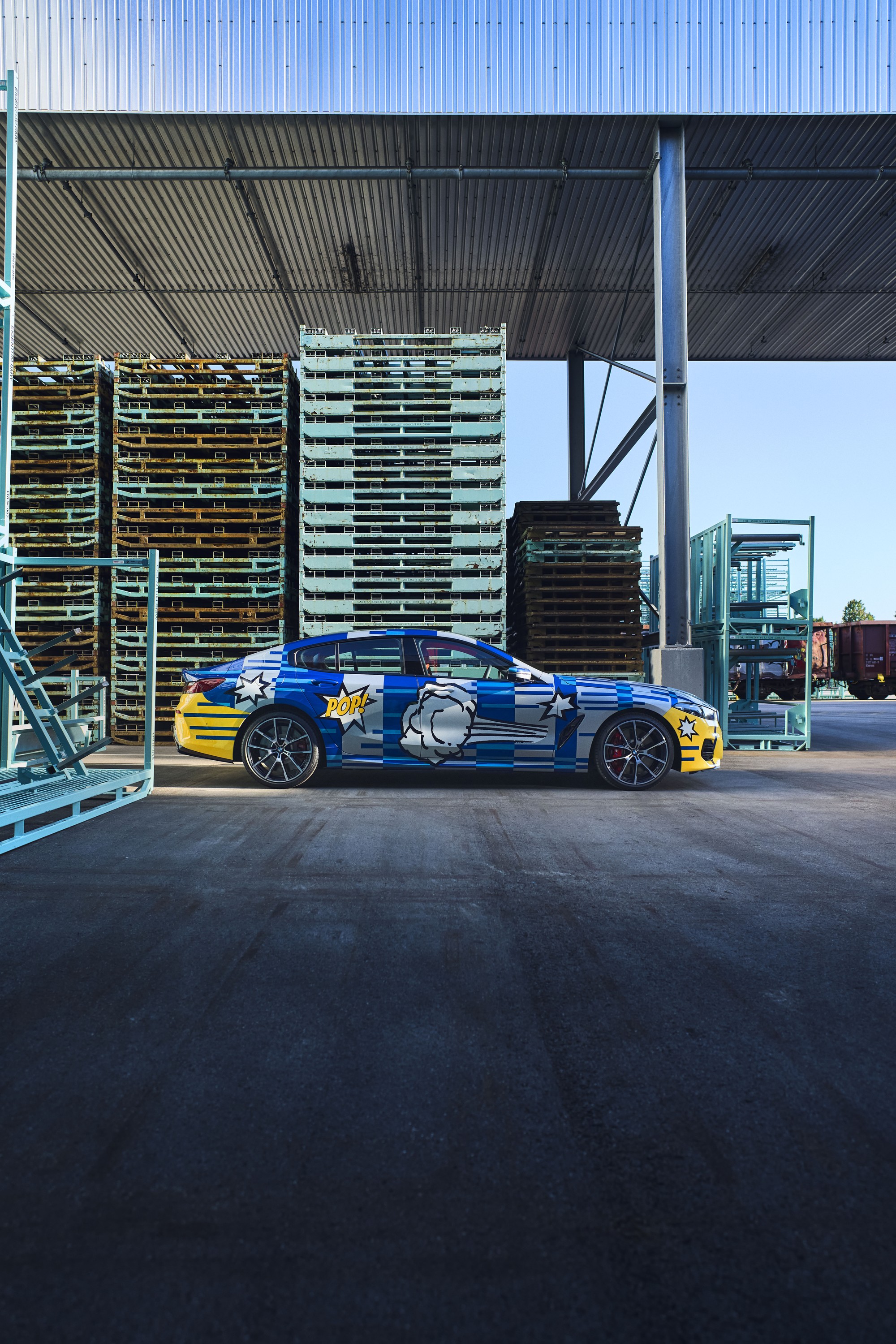 BMW M850i exterior P90454722