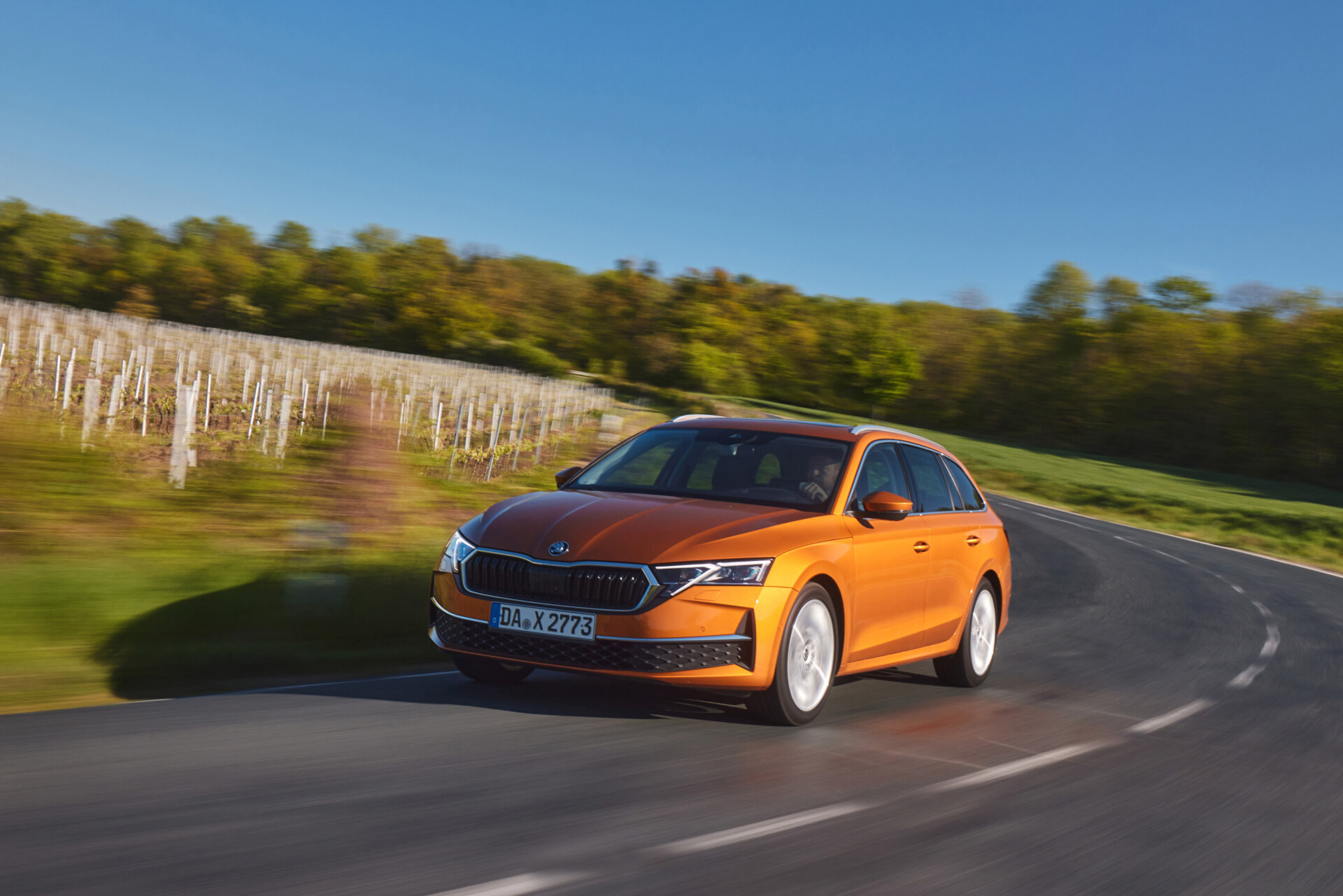 Škoda Octavia exterior official photo