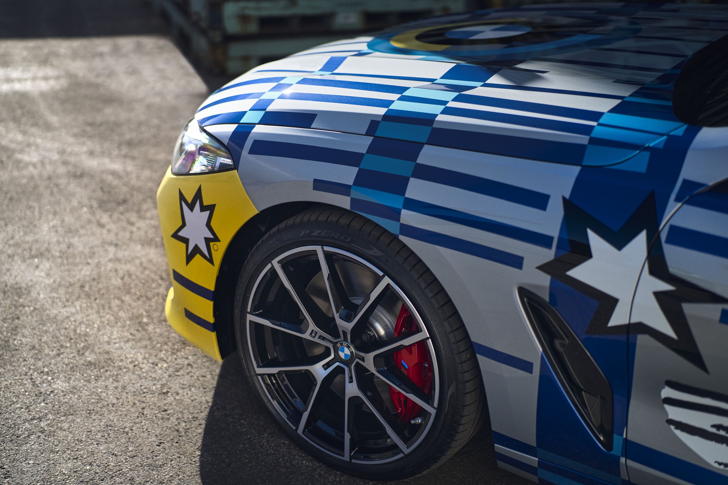 BMW M850i exterior P90454719