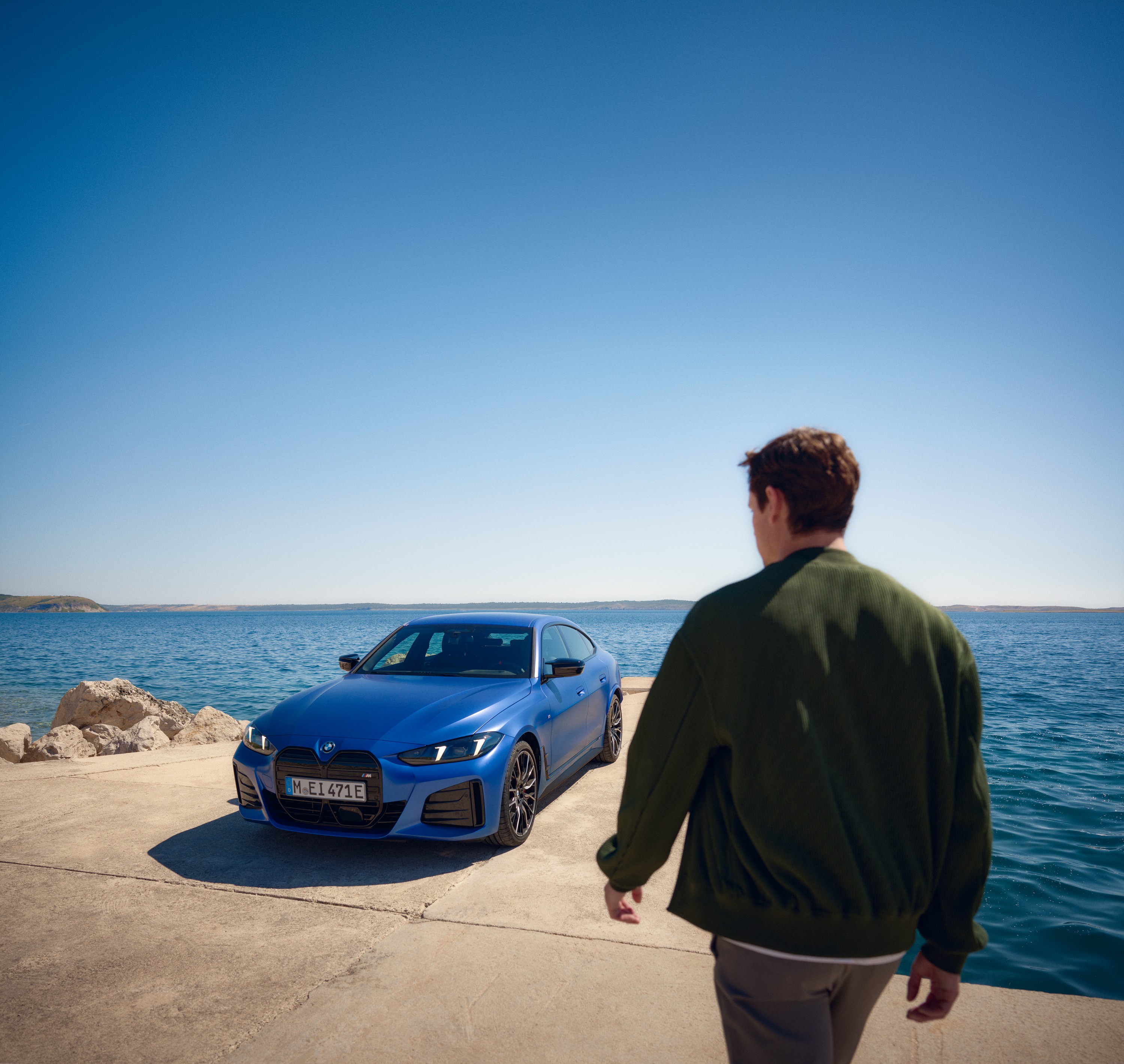 BMW i4 exterior P90566409