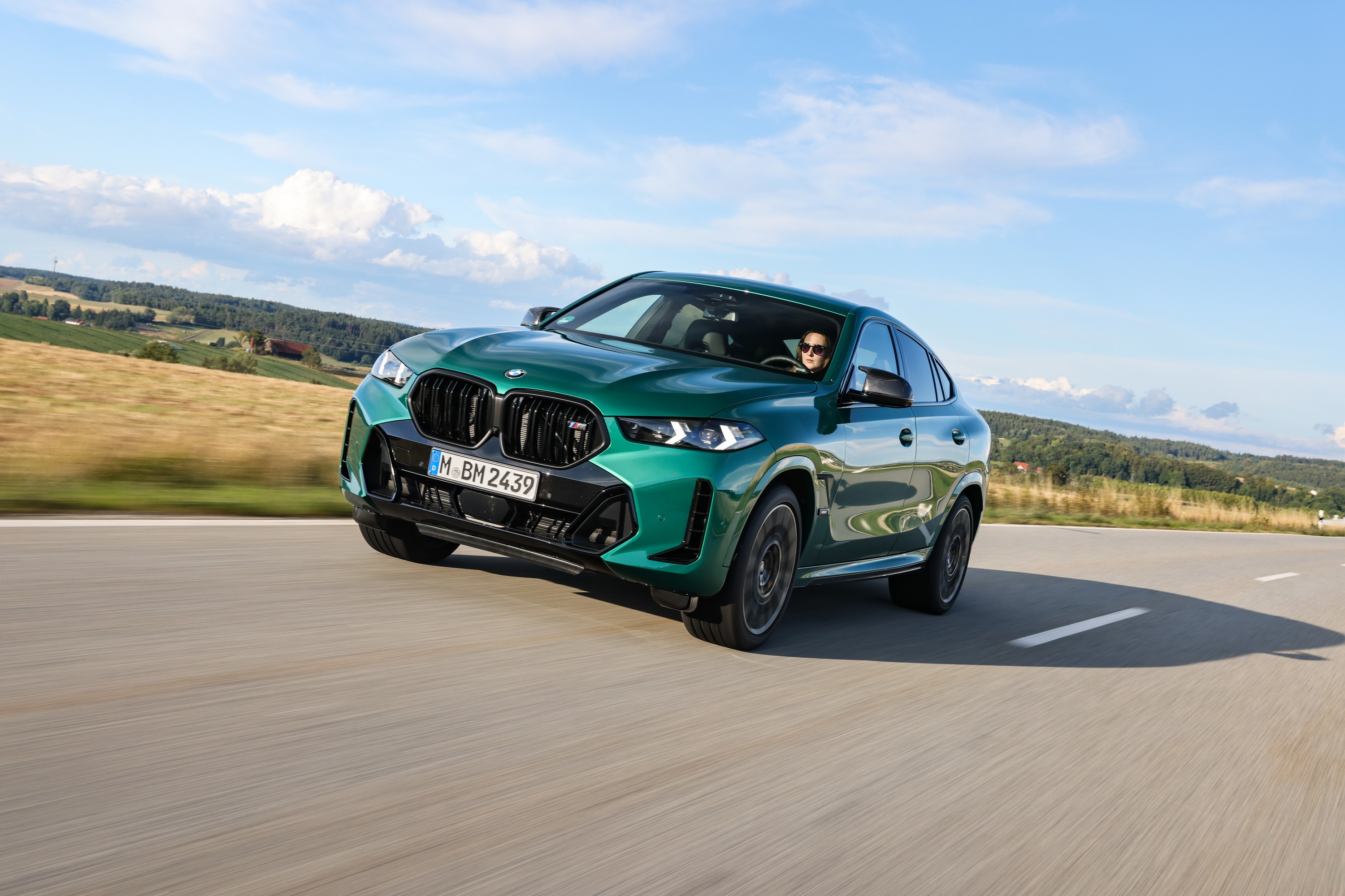 BMW X6 exterior P90518201