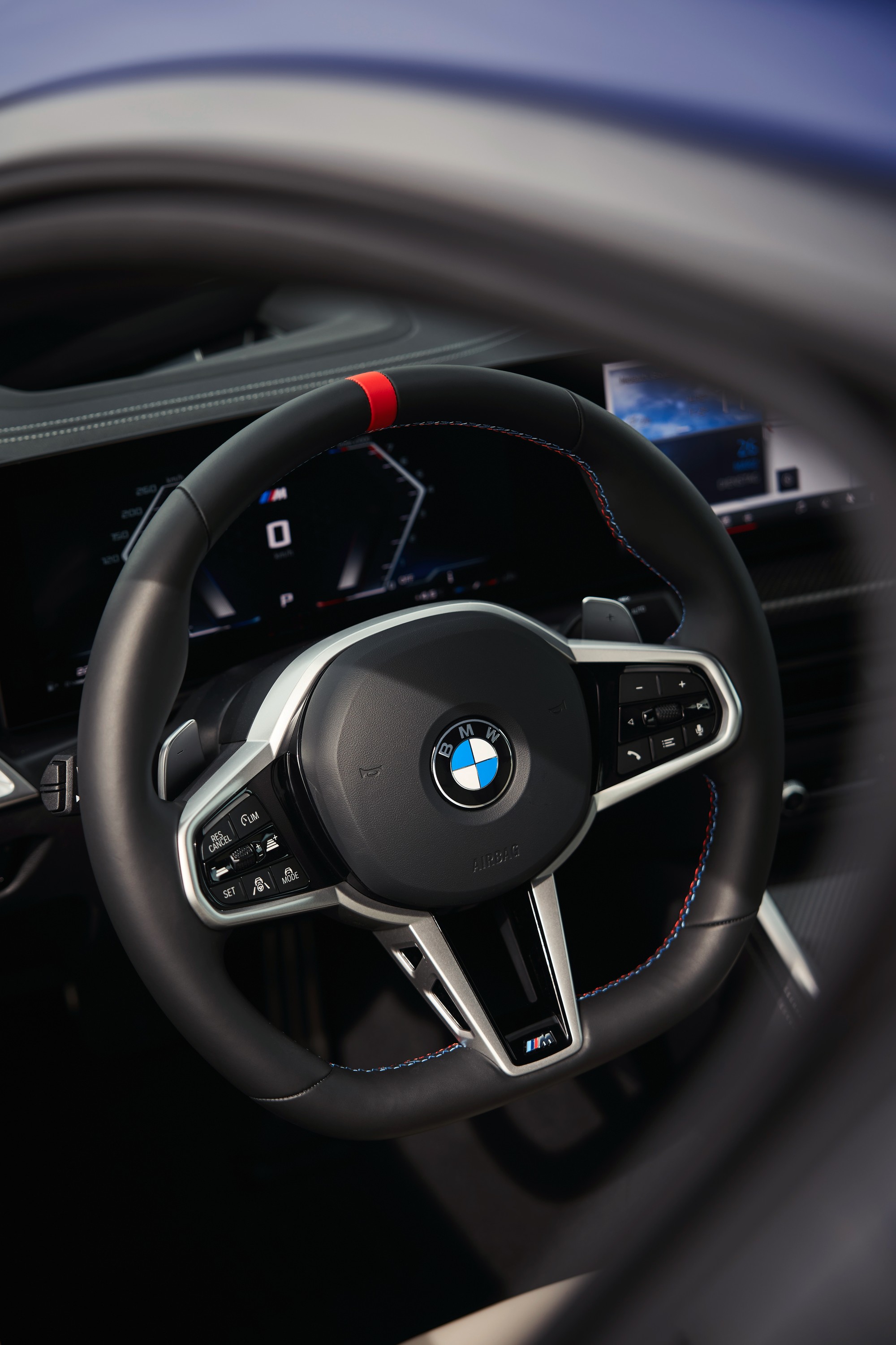 BMW M440i interior P90546595
