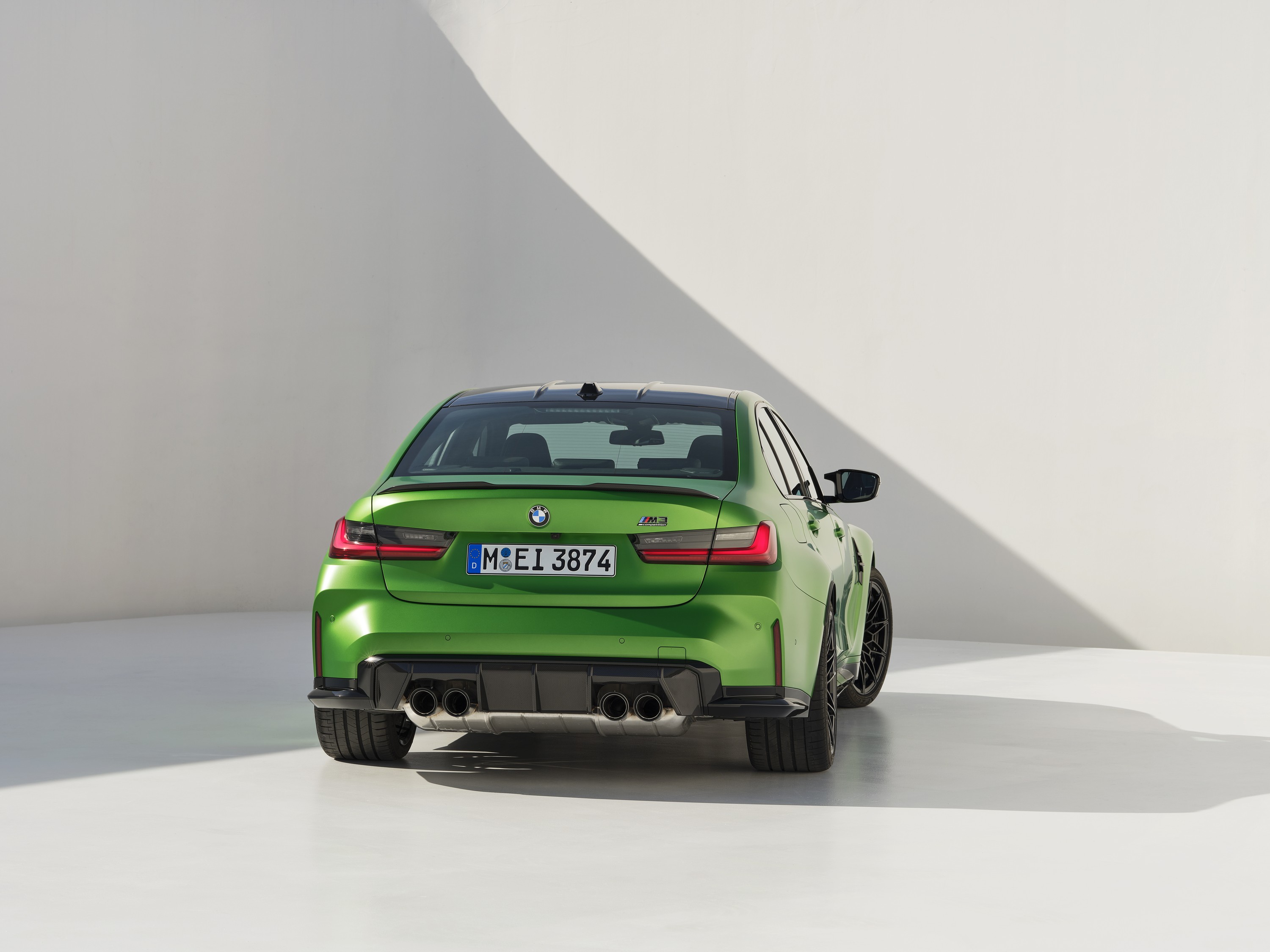 BMW M3 exterior P90551015