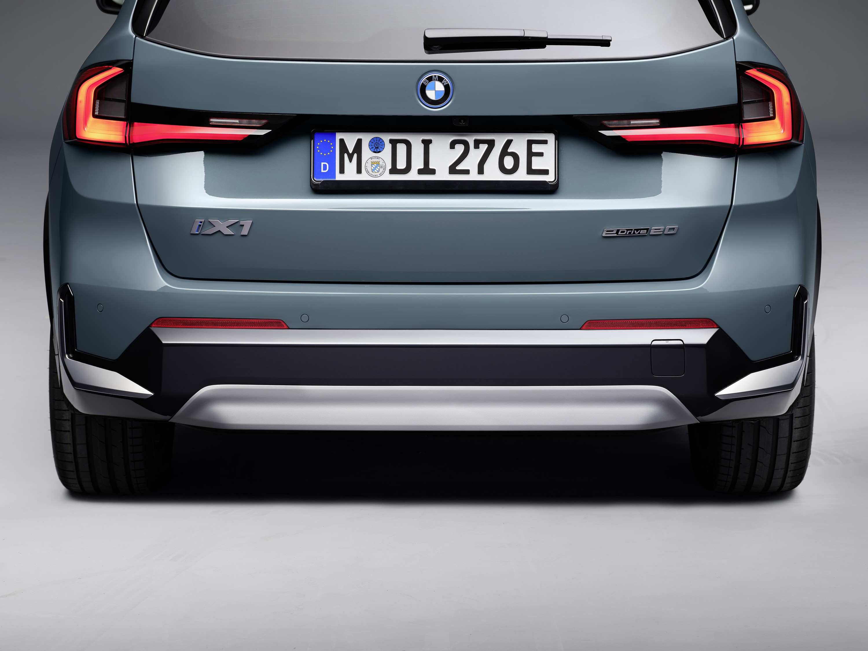 BMW iX1 exterior P90520693