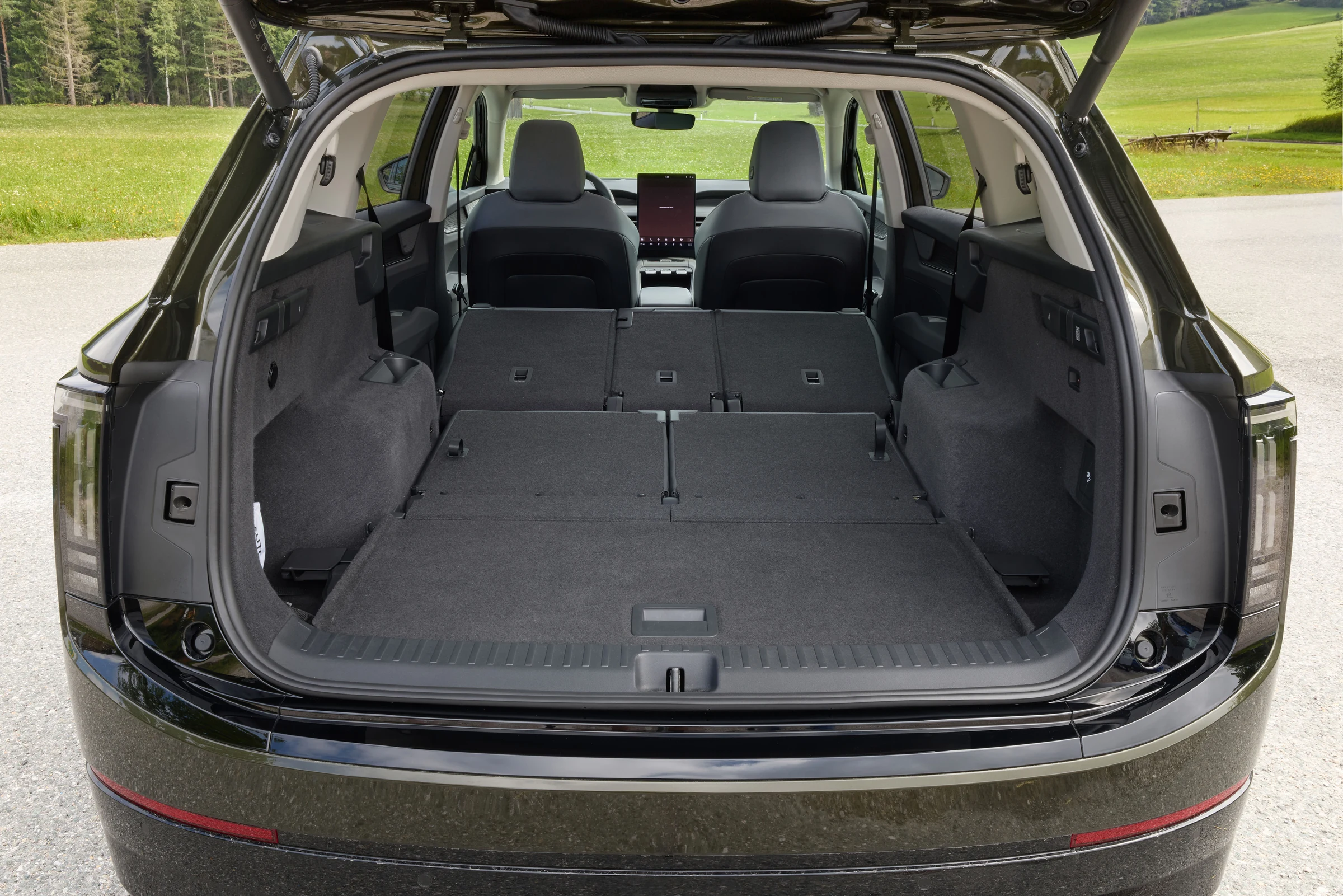 Skoda Peaq interior official photo 15
