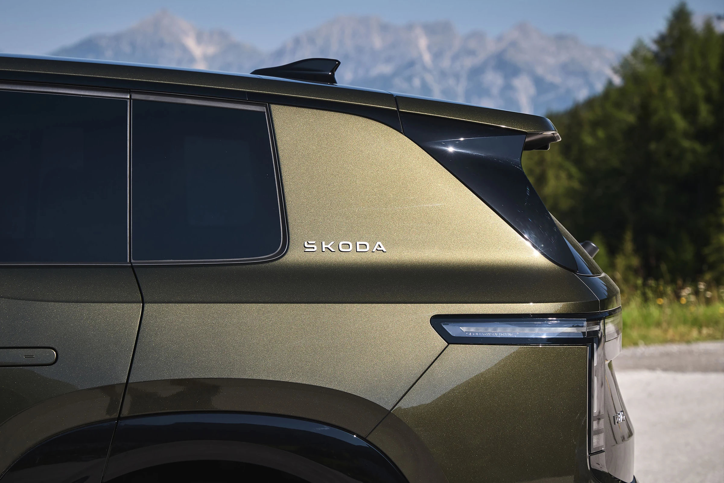 Skoda Peaq close-up details official photo 10