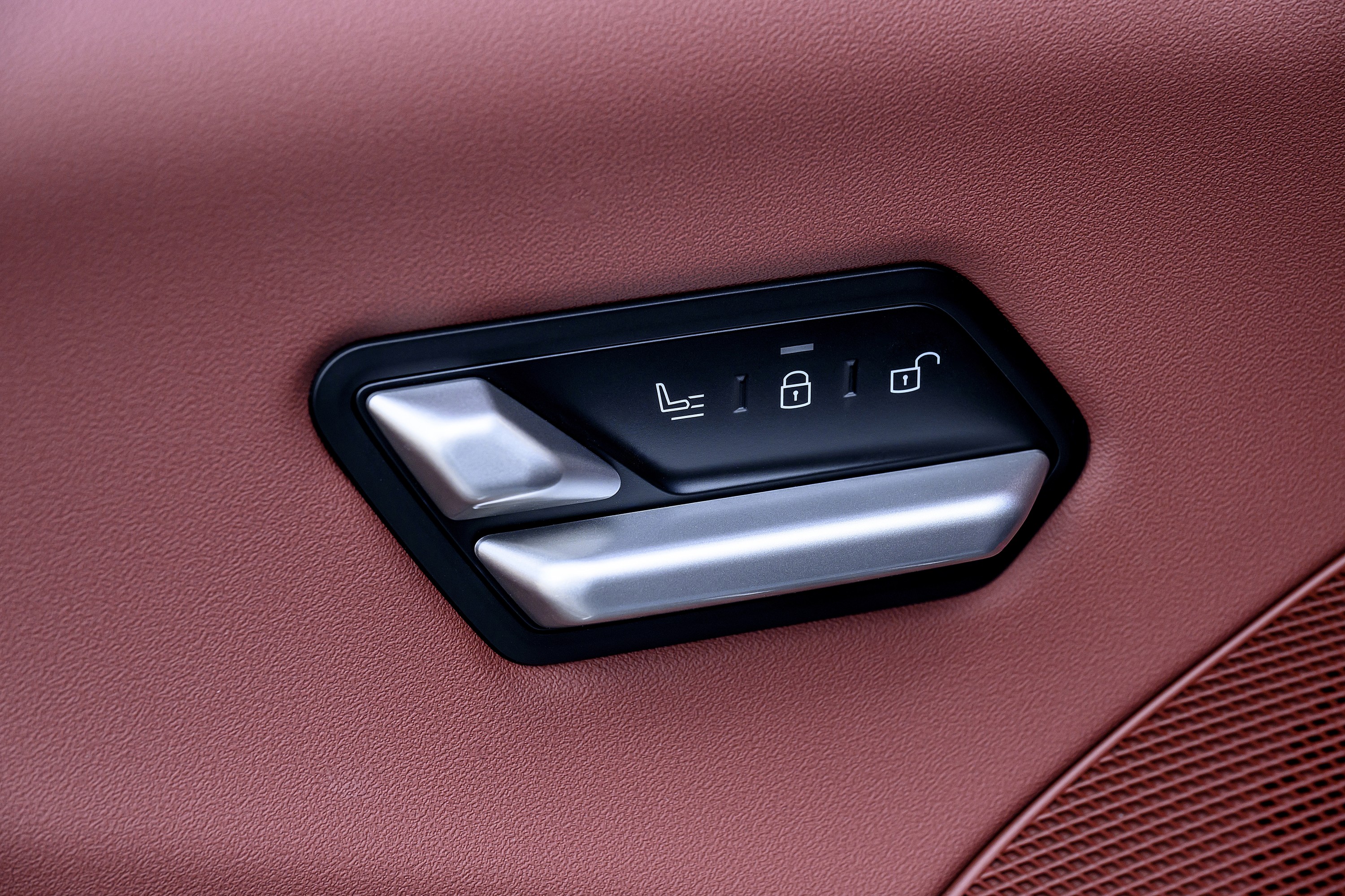 BMW iX3 exterior P90626693