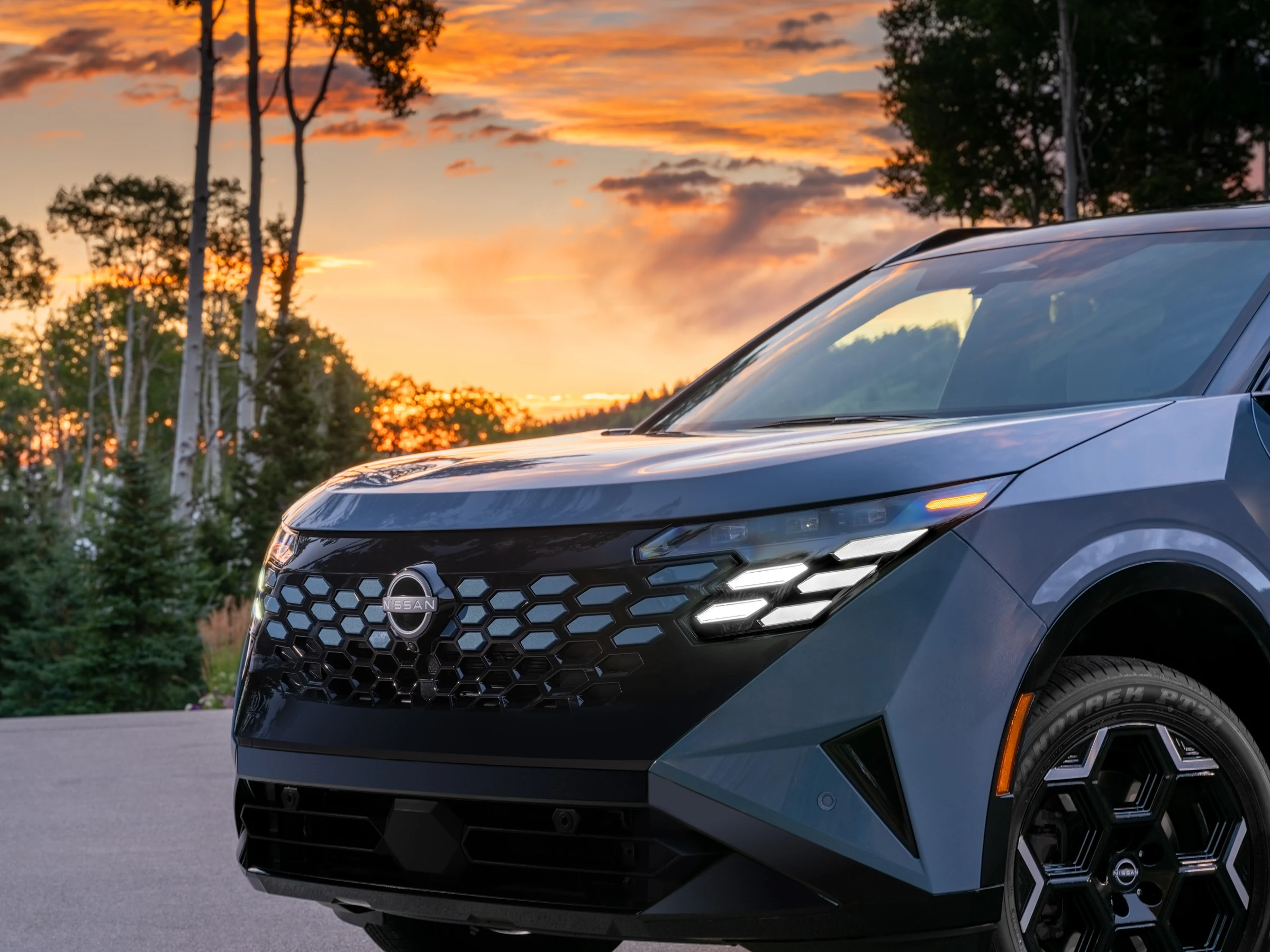 2027 Nissan Rogue Hybrid exterior photo 1