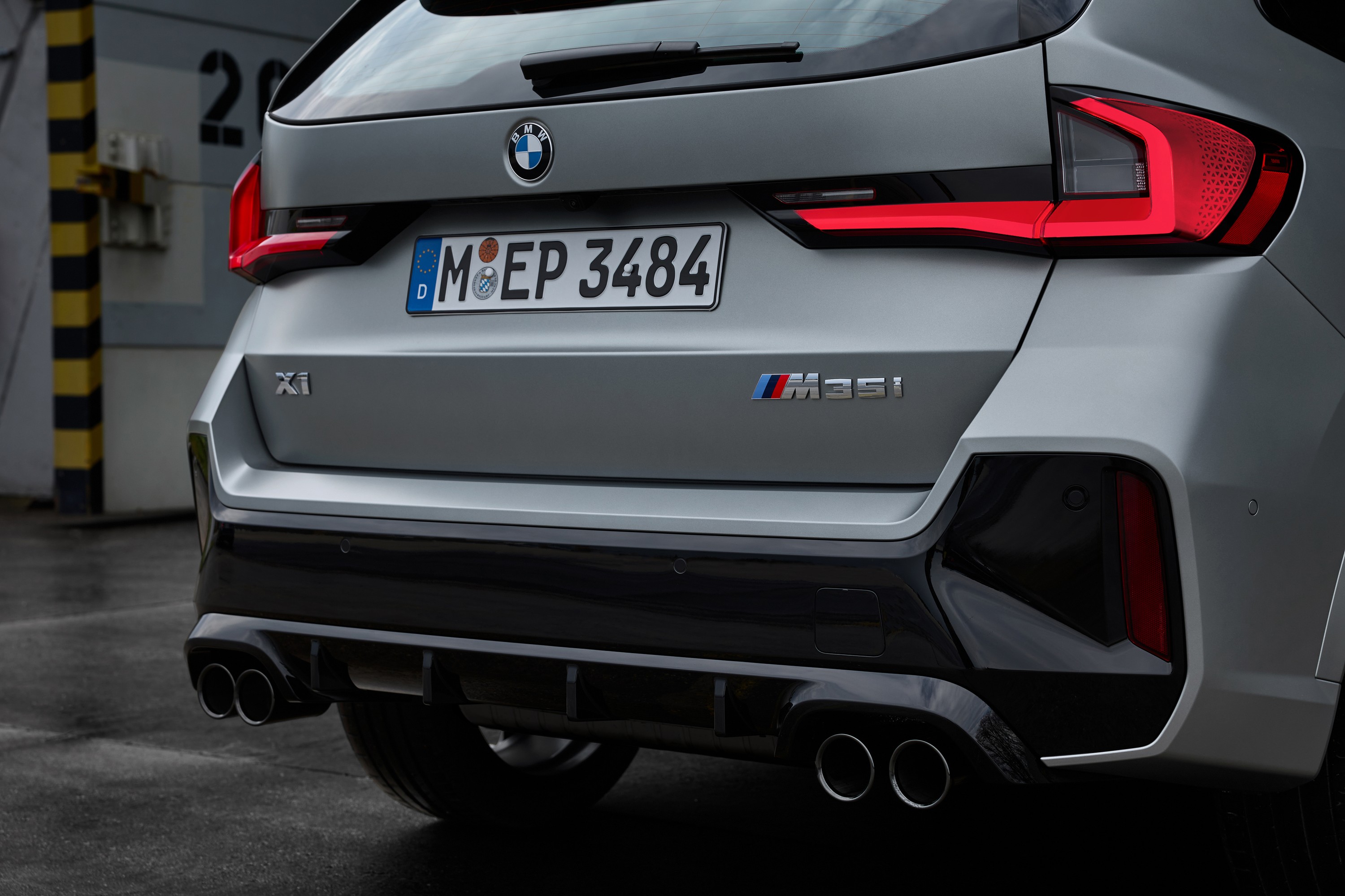 BMW X1 exterior P90509797
