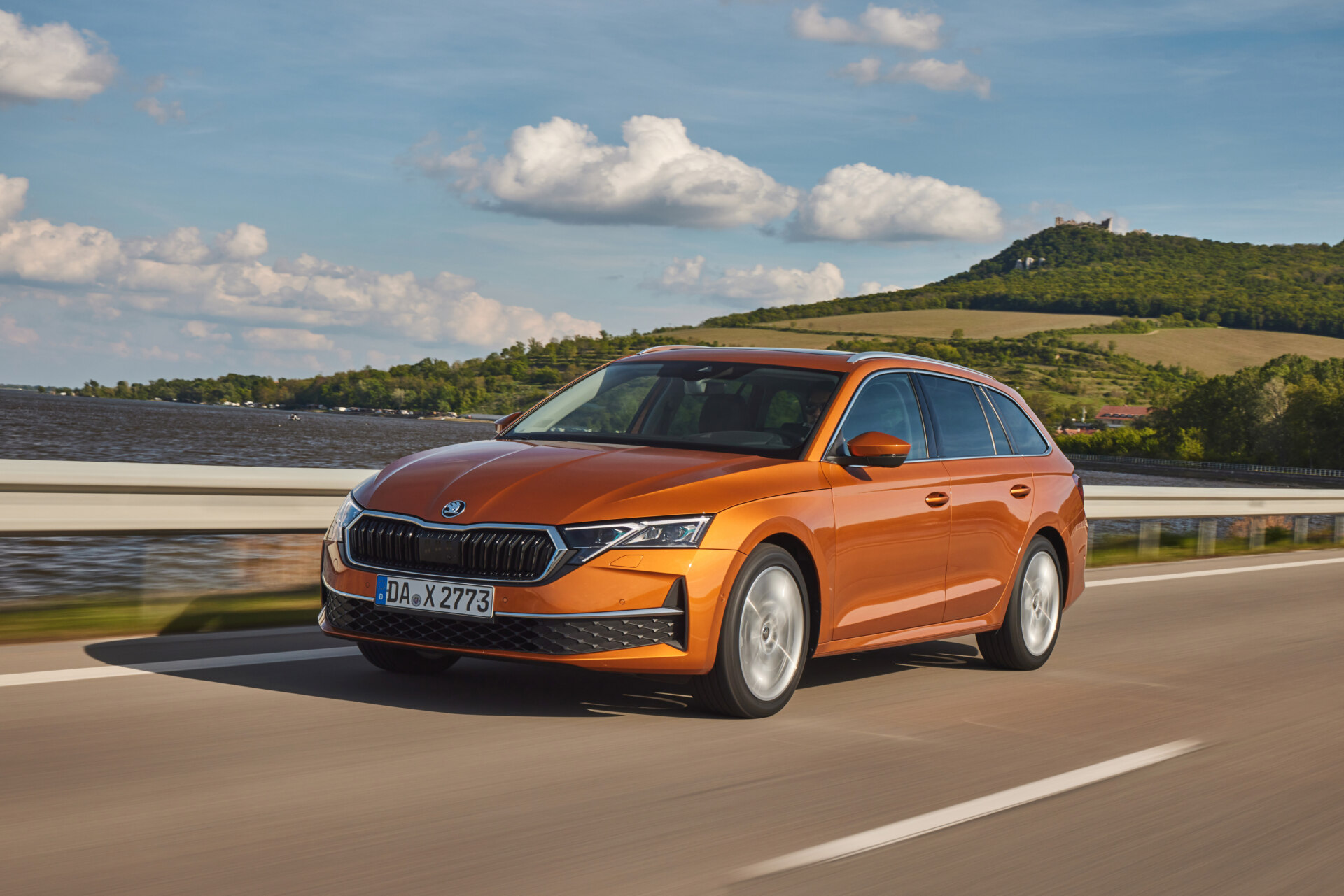 Škoda Octavia Overview official photo