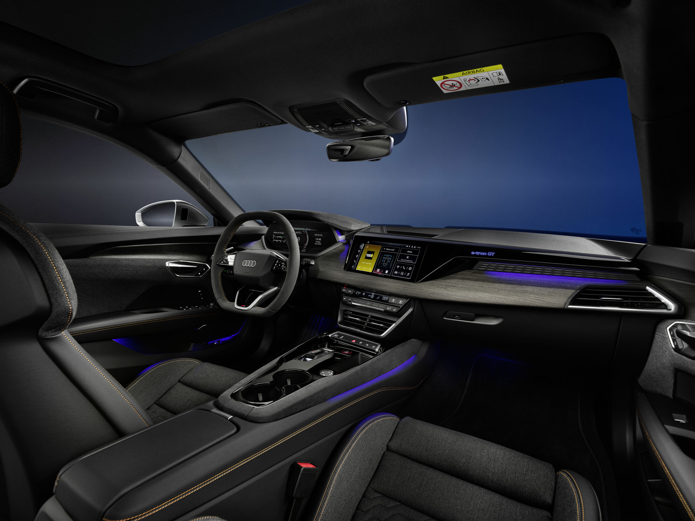 Audi S e-tron GT interior and cockpit A242630