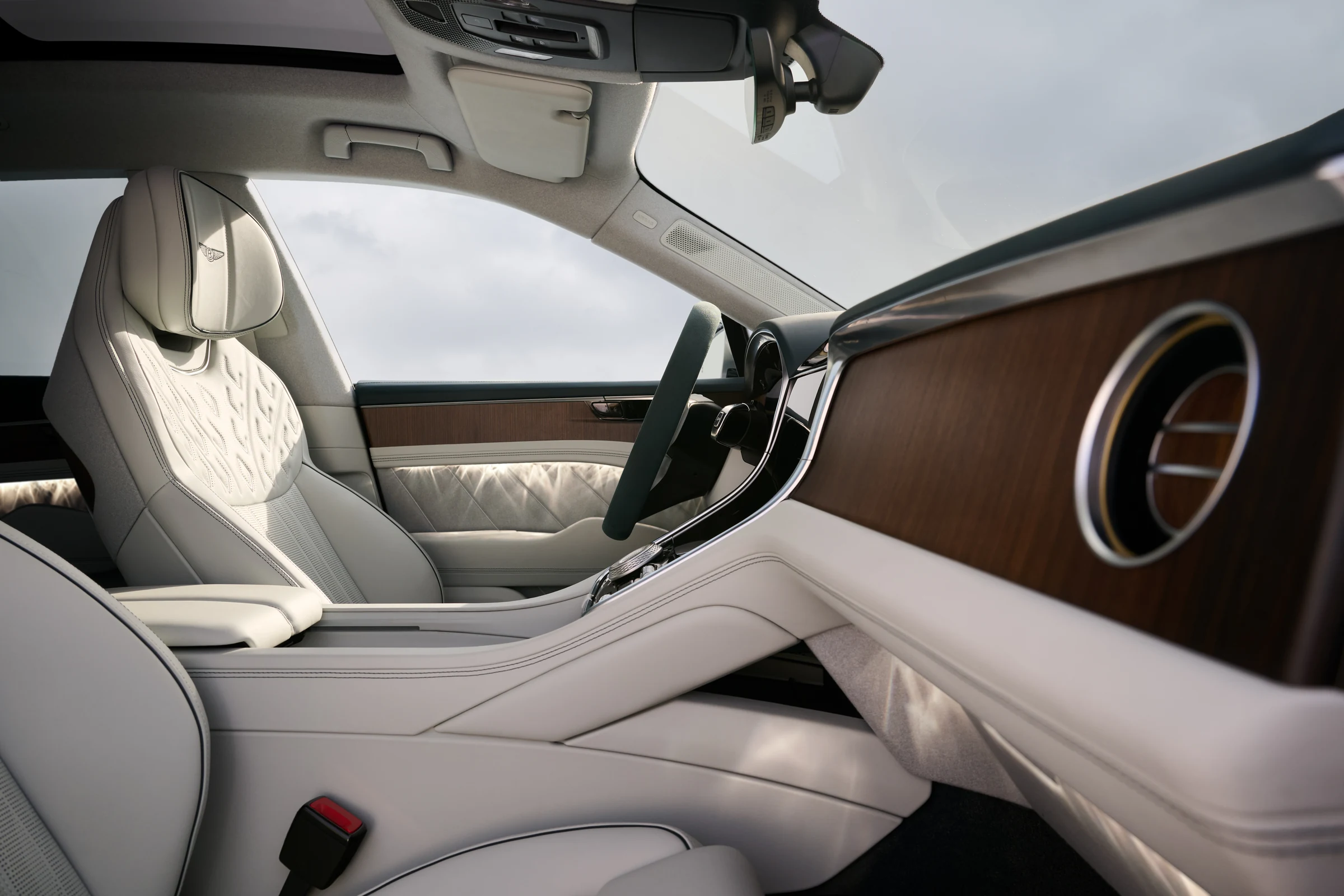 Bentley Torcal interior official photo 9