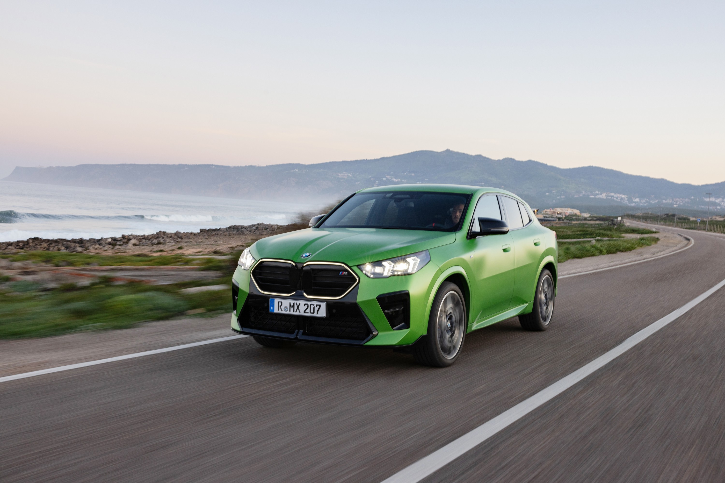 BMW X2 driving P90540240