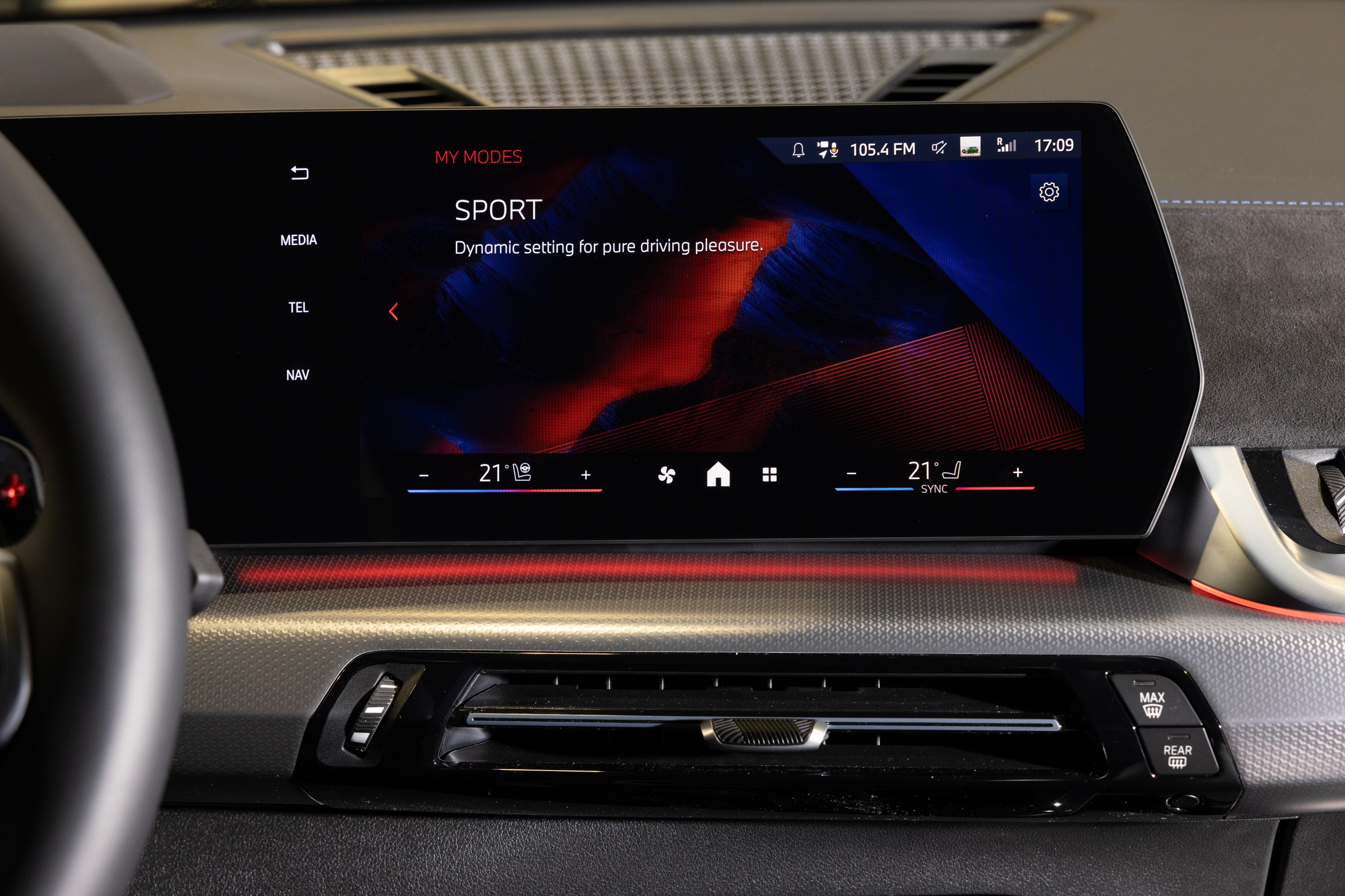 BMW X2 interior P90540191