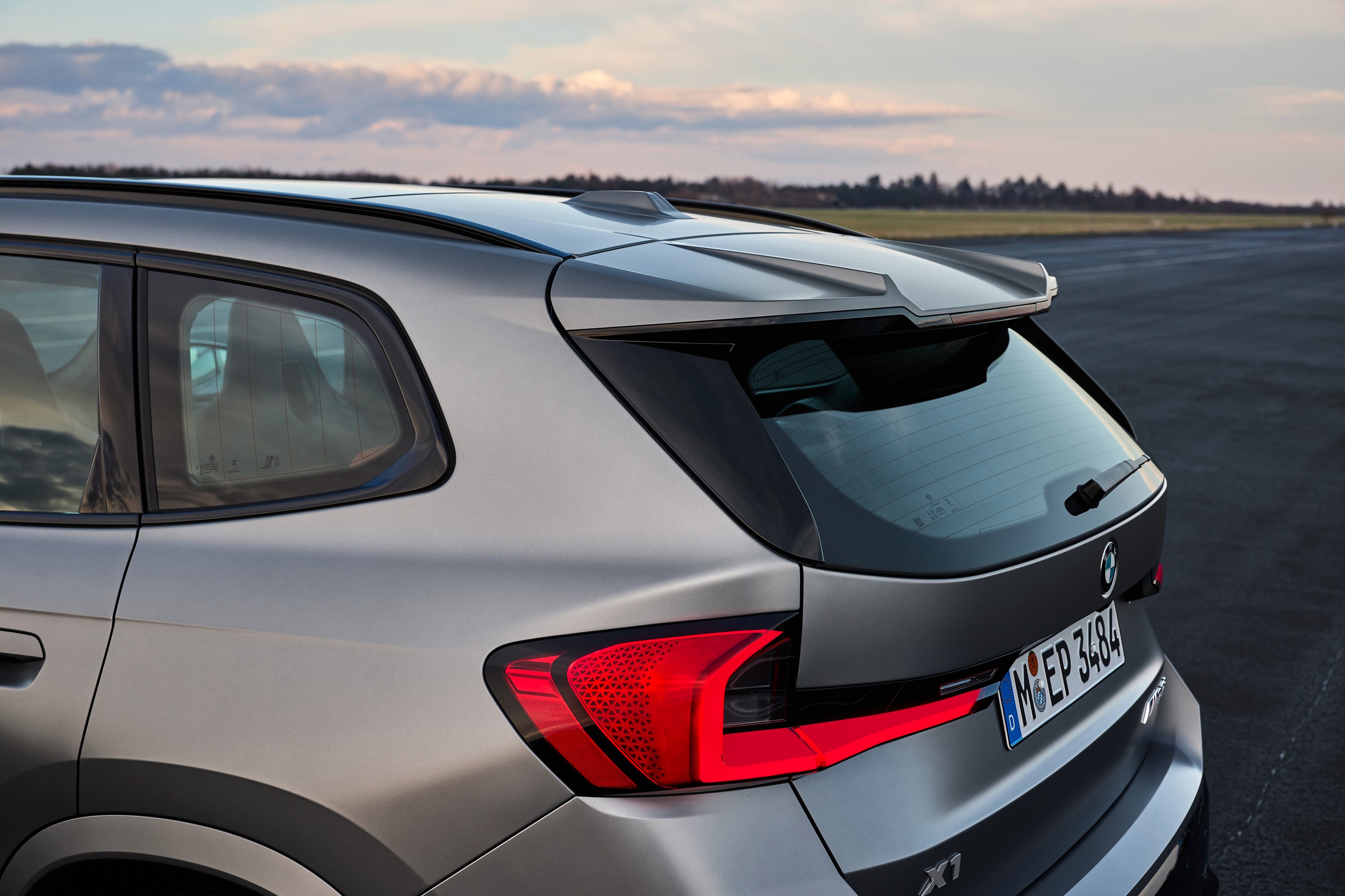 BMW X1 exterior P90509792