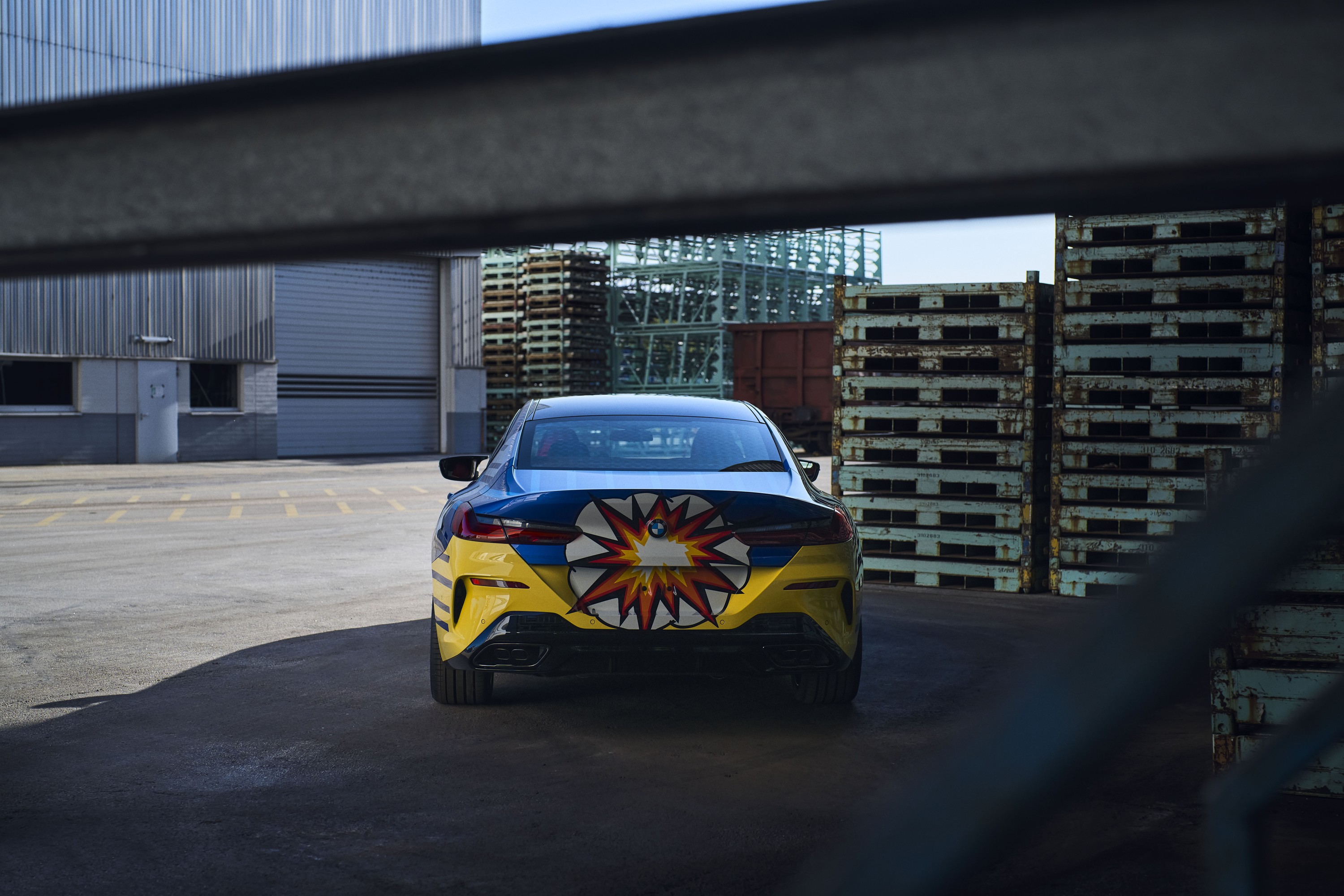 BMW M850i exterior P90454717