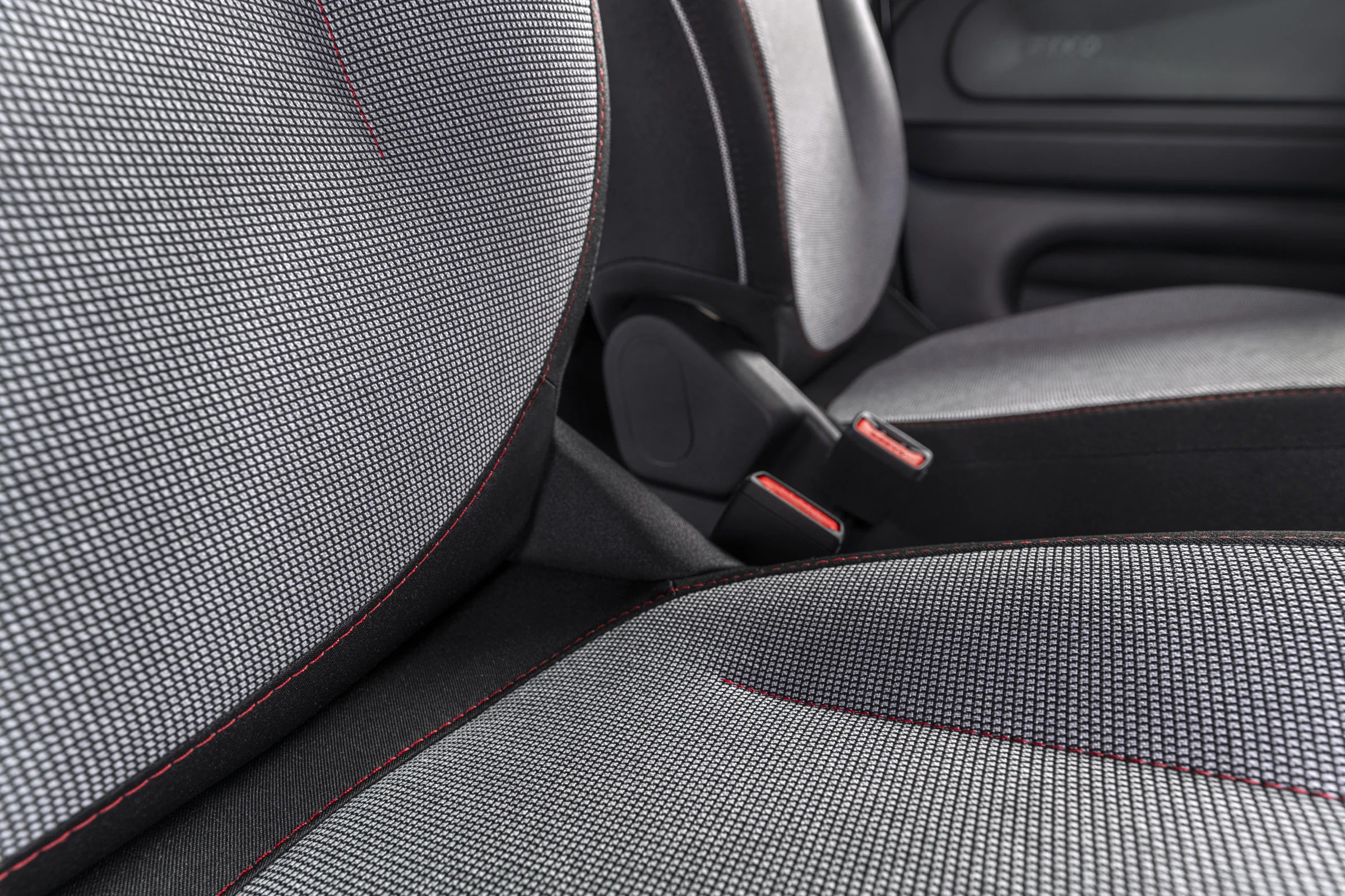 Nissan Pixo interior official photo 6