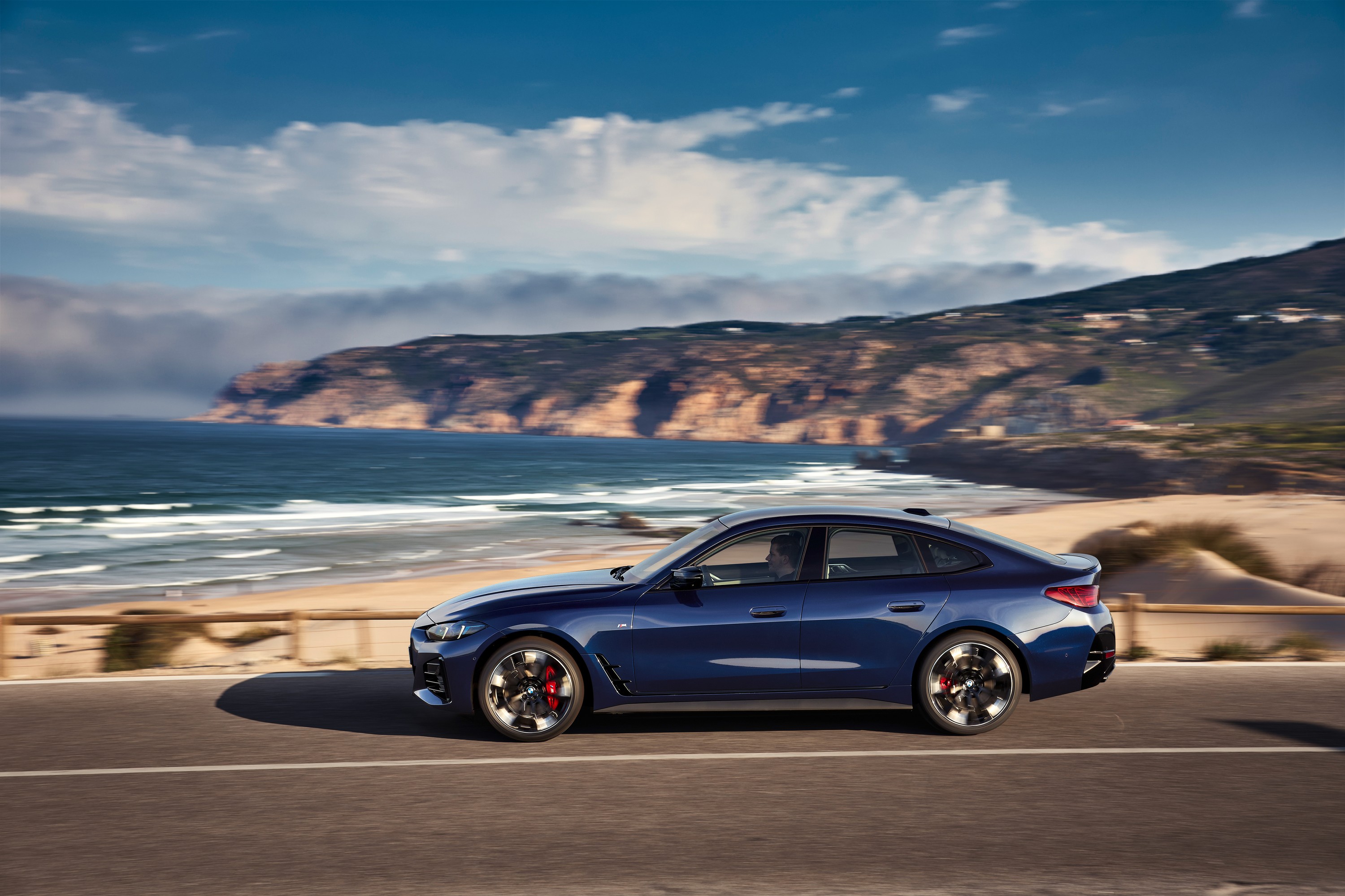 BMW M440i exterior P90546578
