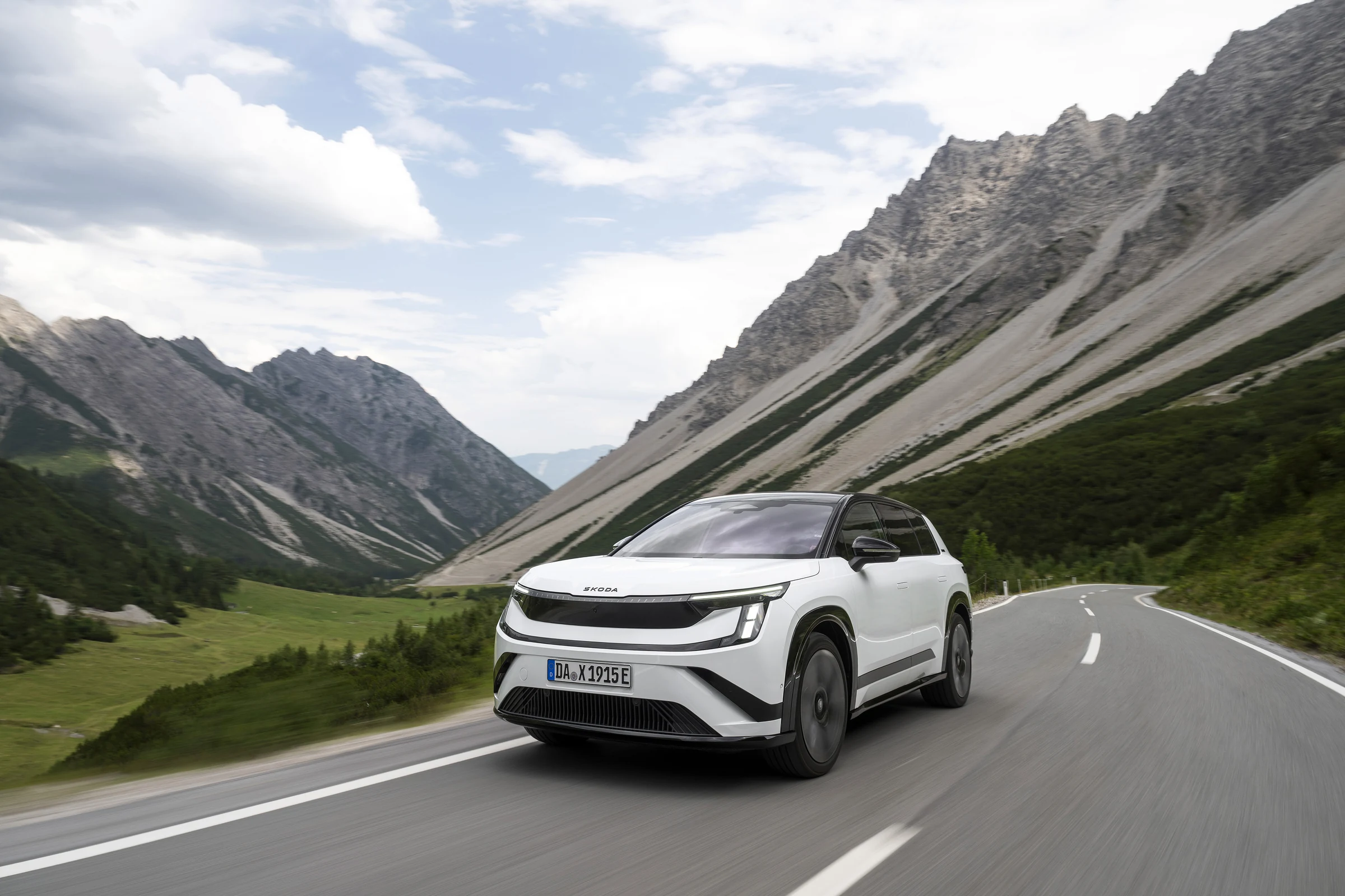 Skoda Peaq exterior official photo 123