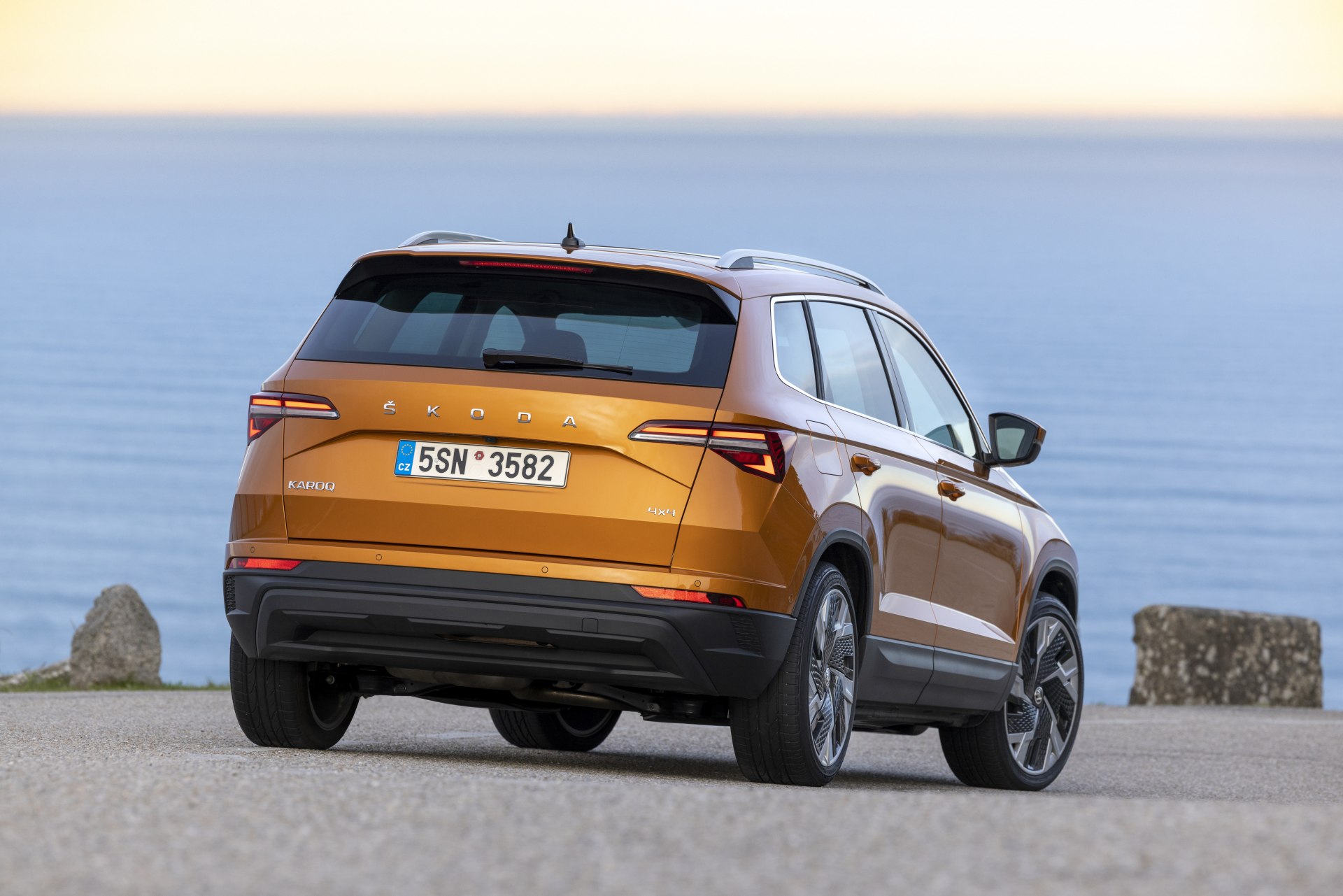 Škoda Karoq Overview official photo