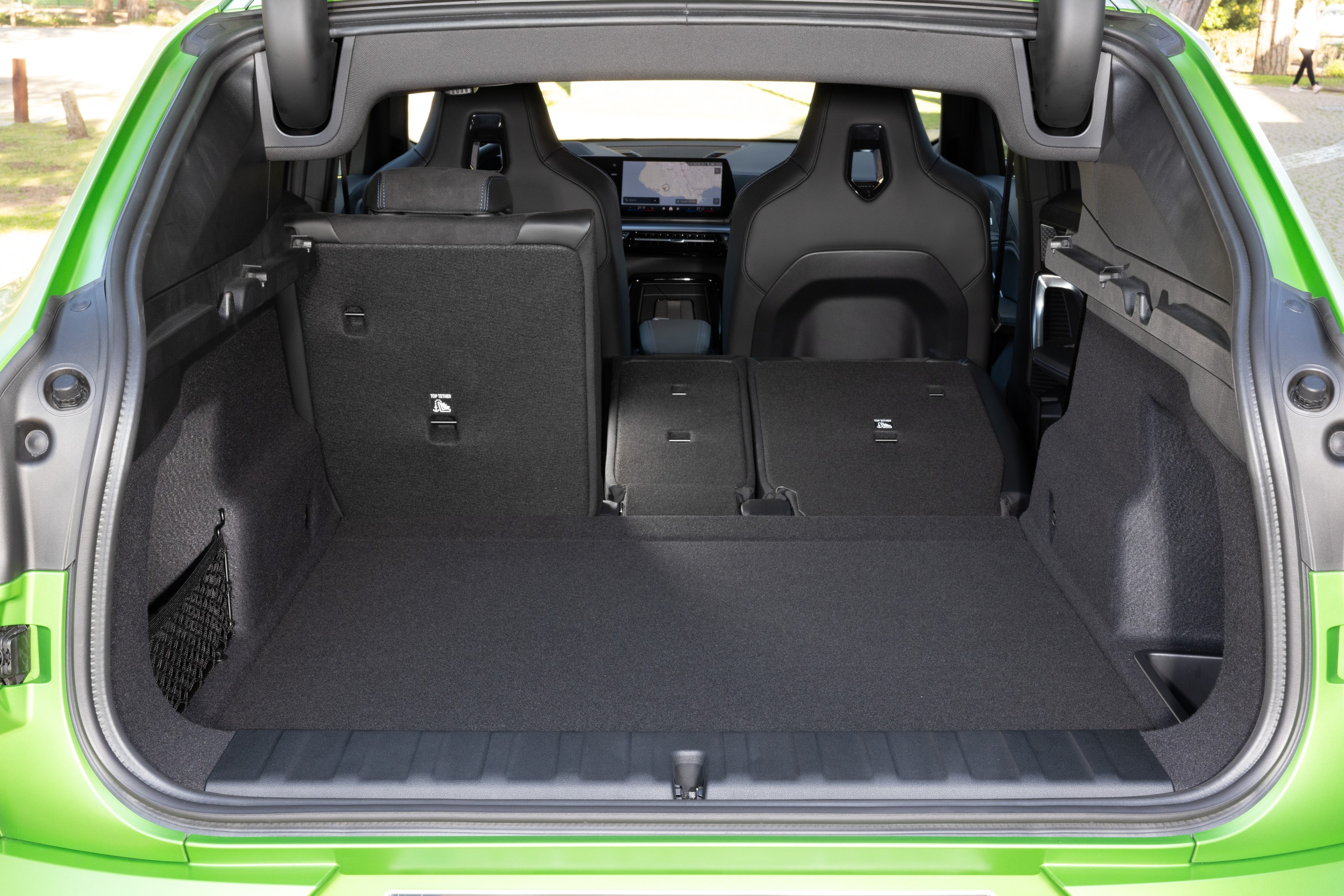 BMW X2 interior P90540184