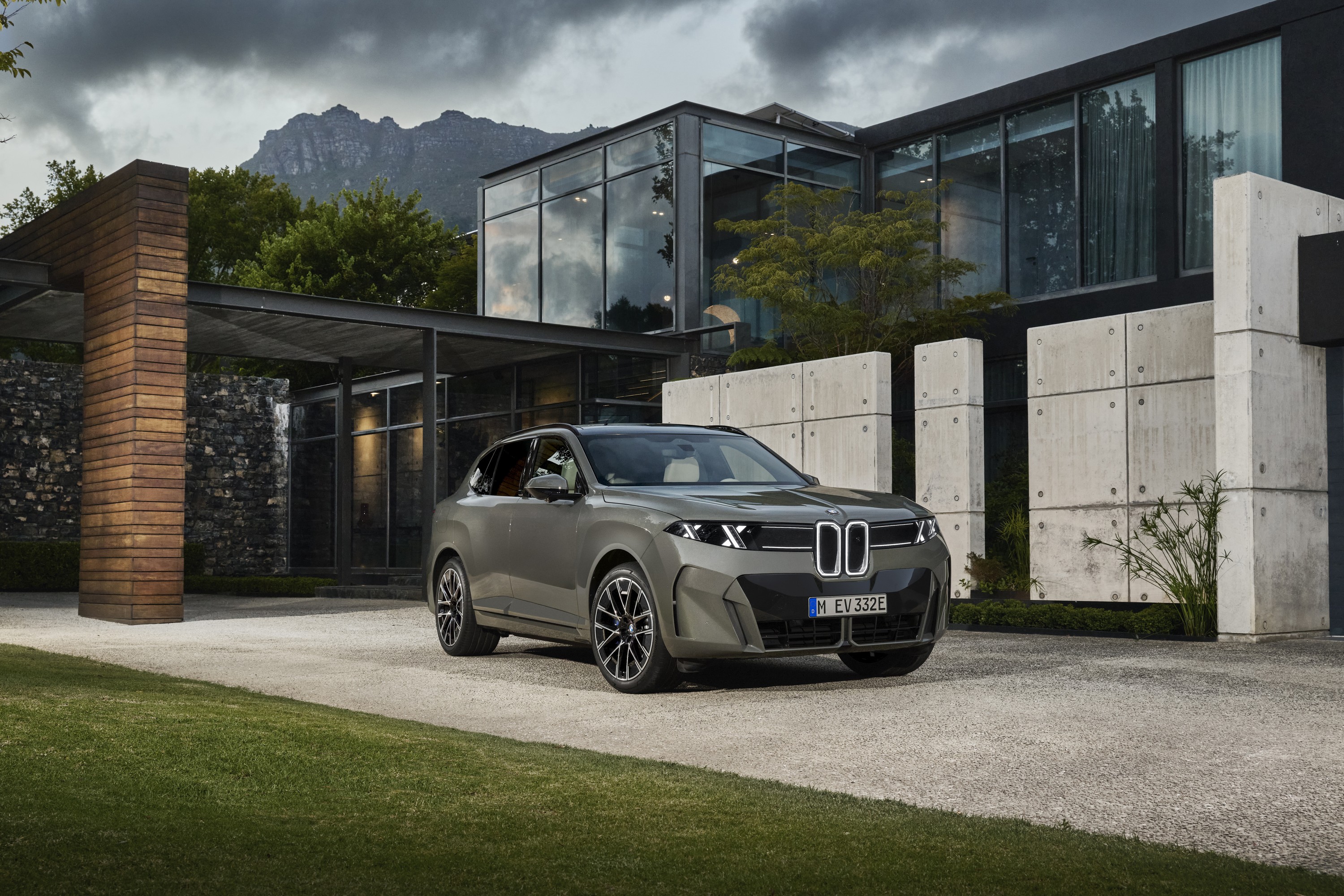 BMW iX exterior P90646006
